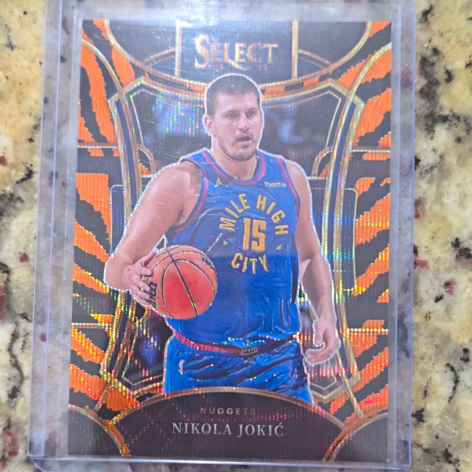Panini Select 2023-24 Nikola Jokić Mezzanine Tiger Stripes Prizm #369