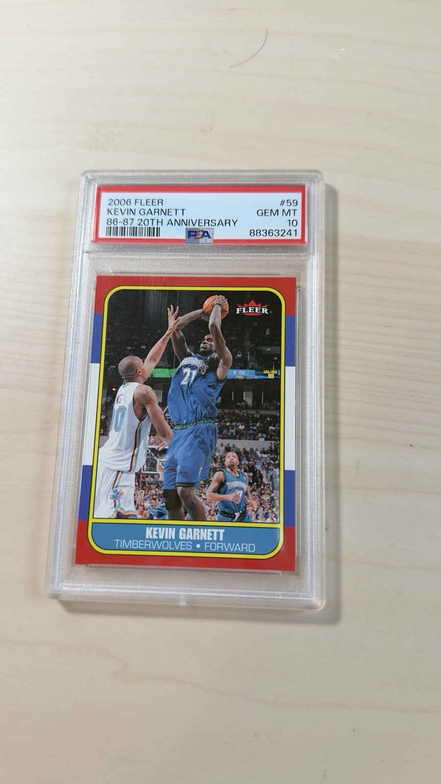 2006-07 Fleer - 1986-87 Fleer Design Kevin Garnett #59 2006-07 Fleer - 1986-87 Fleer Design Kevin Garnett #59