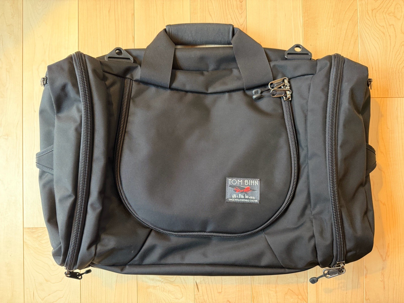 NEW Tom Bihn Aeronaut 45L Convertible Garment/Travel Bag Backpack NEW Tom Bihn Aeronaut 45L Convertible Garment/Travel Bag Backpack