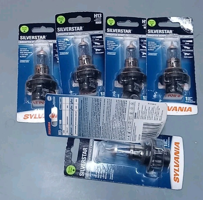 Sylvania H13 9008 SilverStar Halogen Lamp Car Headlight Bulb Lot Of 6 Sylvania H13 9008 SilverStar Halogen Lamp Car Headlight Bulb Lot Of 6