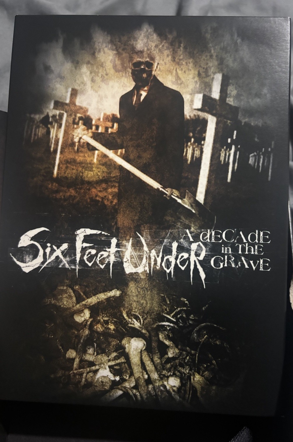 Six Feet Under - Decade in the Grave - BOX SET 4CD Plus 1 DVD Cannibal Corpse  Six Feet Under - Decade in the Grave - BOX SET 4CD Plus 1 DVD Cannibal Corpse 