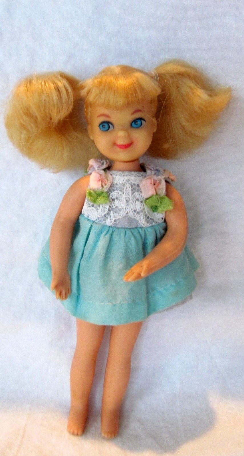 Vintage Blonde Tutti Doll dressed in Come To My Party Outfit 1965 G2U Vintage Blonde Tutti Doll dressed in Come To My Party Outfit 1965 G2U