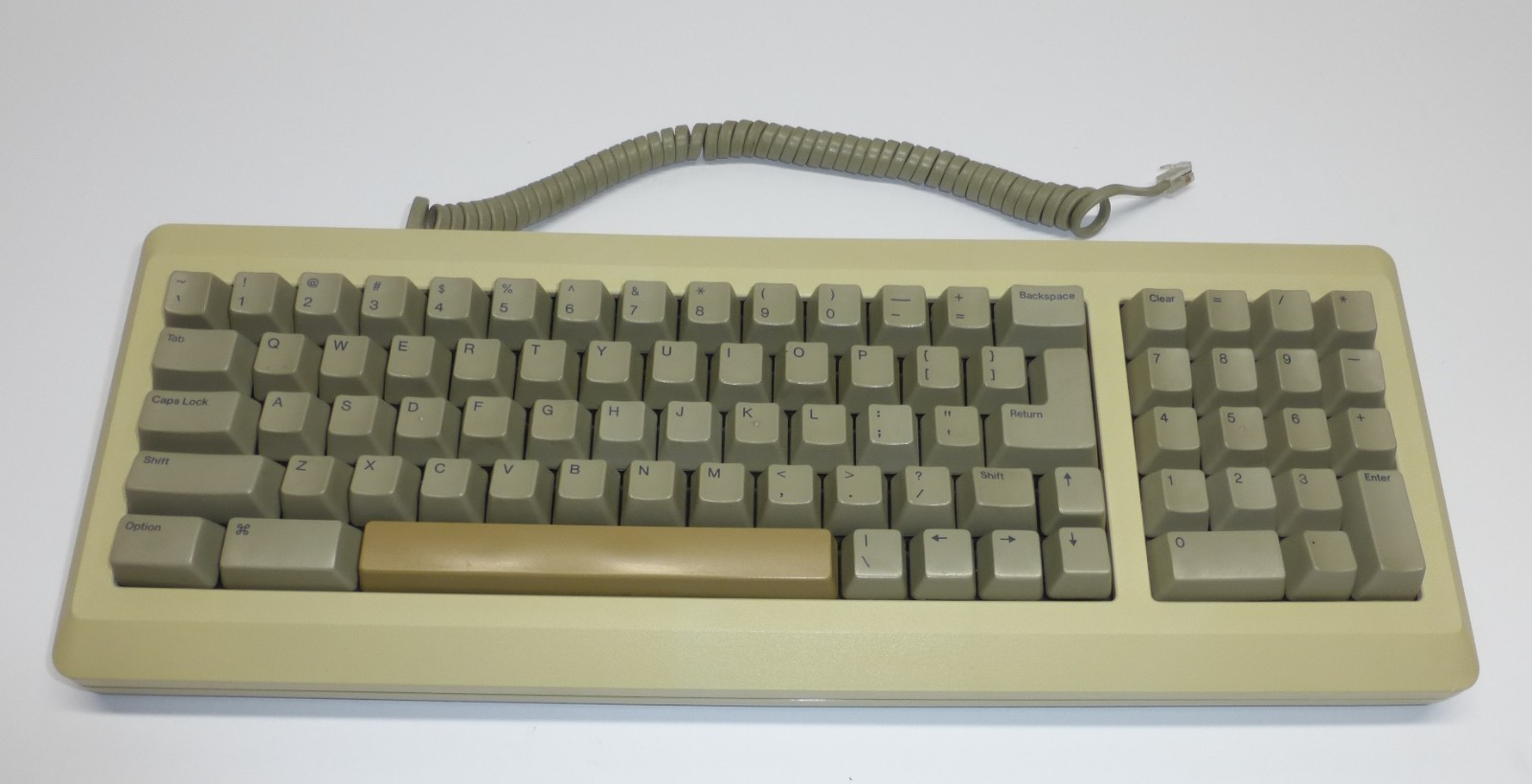 Vintage Apple Macintosh Keyboard M0110A w/ Cable Mac 128K 512K 512Ke Plus Works
