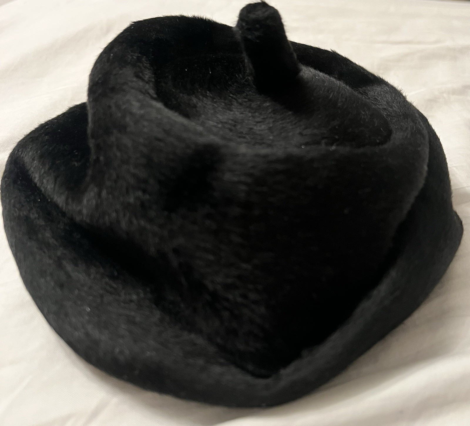 Otto Lucas Vintage 1960’s London Bond ST Black Beret Otto Lucas Vintage 1960’s London Bond ST Black Beret