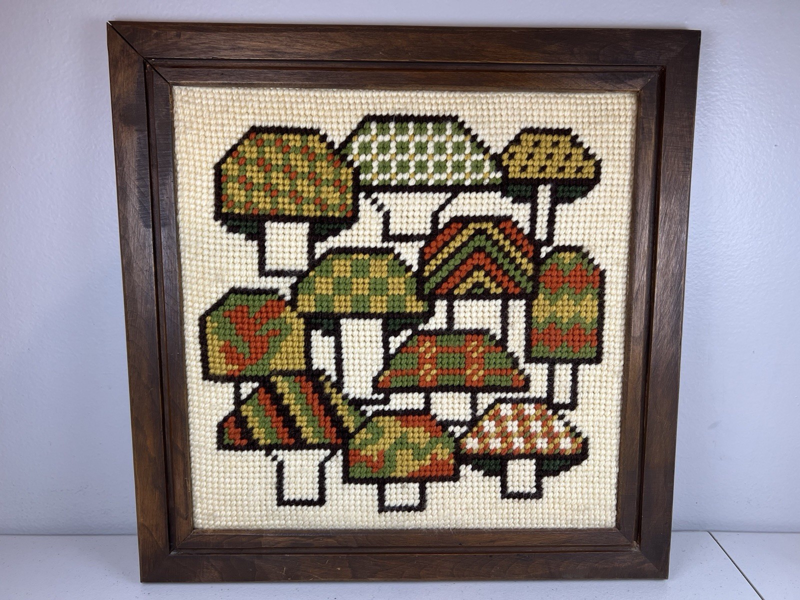 VTG 1970s Mushroom Needlepoint Framed Wall Art 18x18\ VTG 1970s Mushroom Needlepoint Framed Wall Art 18x18\