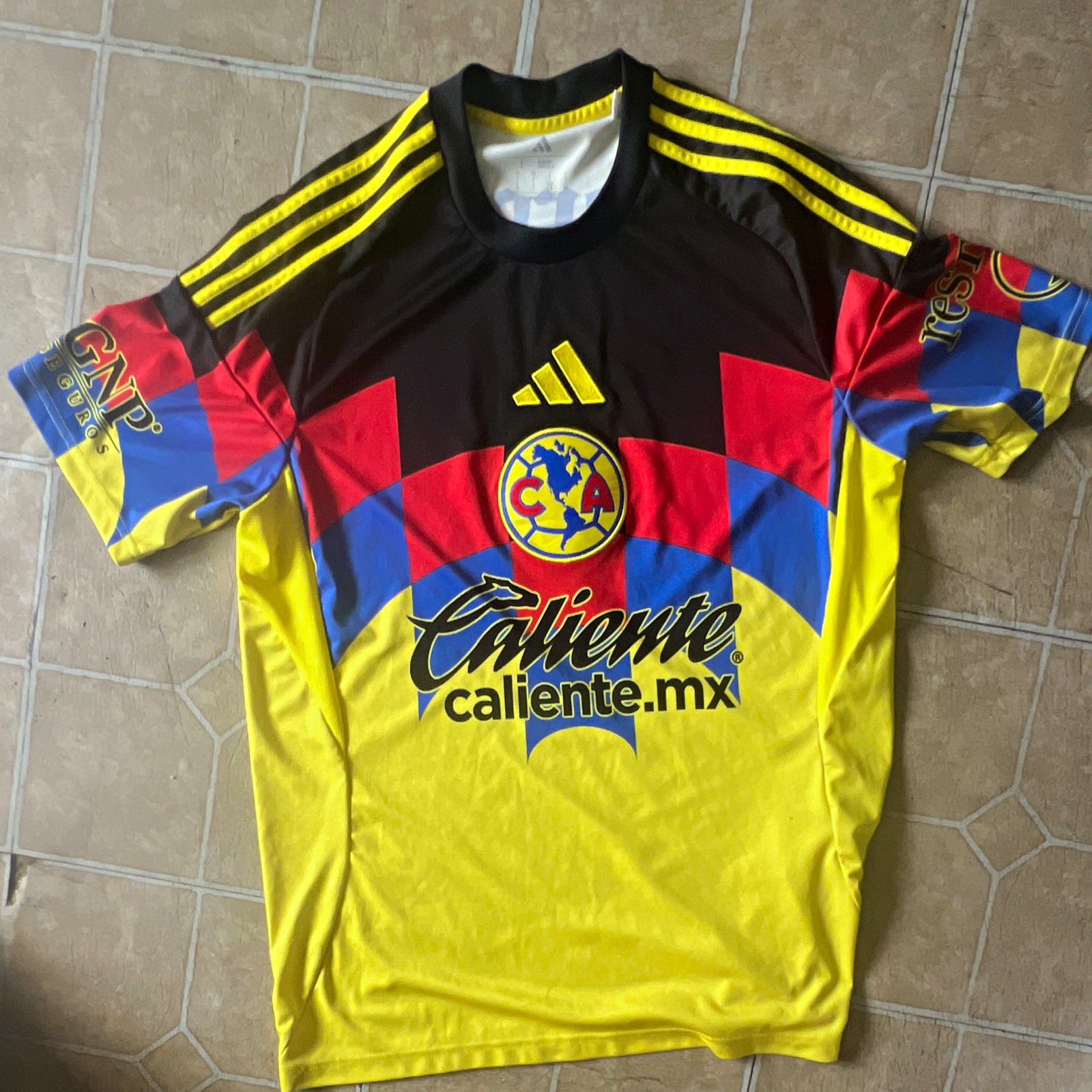adidas Club América Soccer Jersey Size L Yellow/Black Caliente.mx Corona