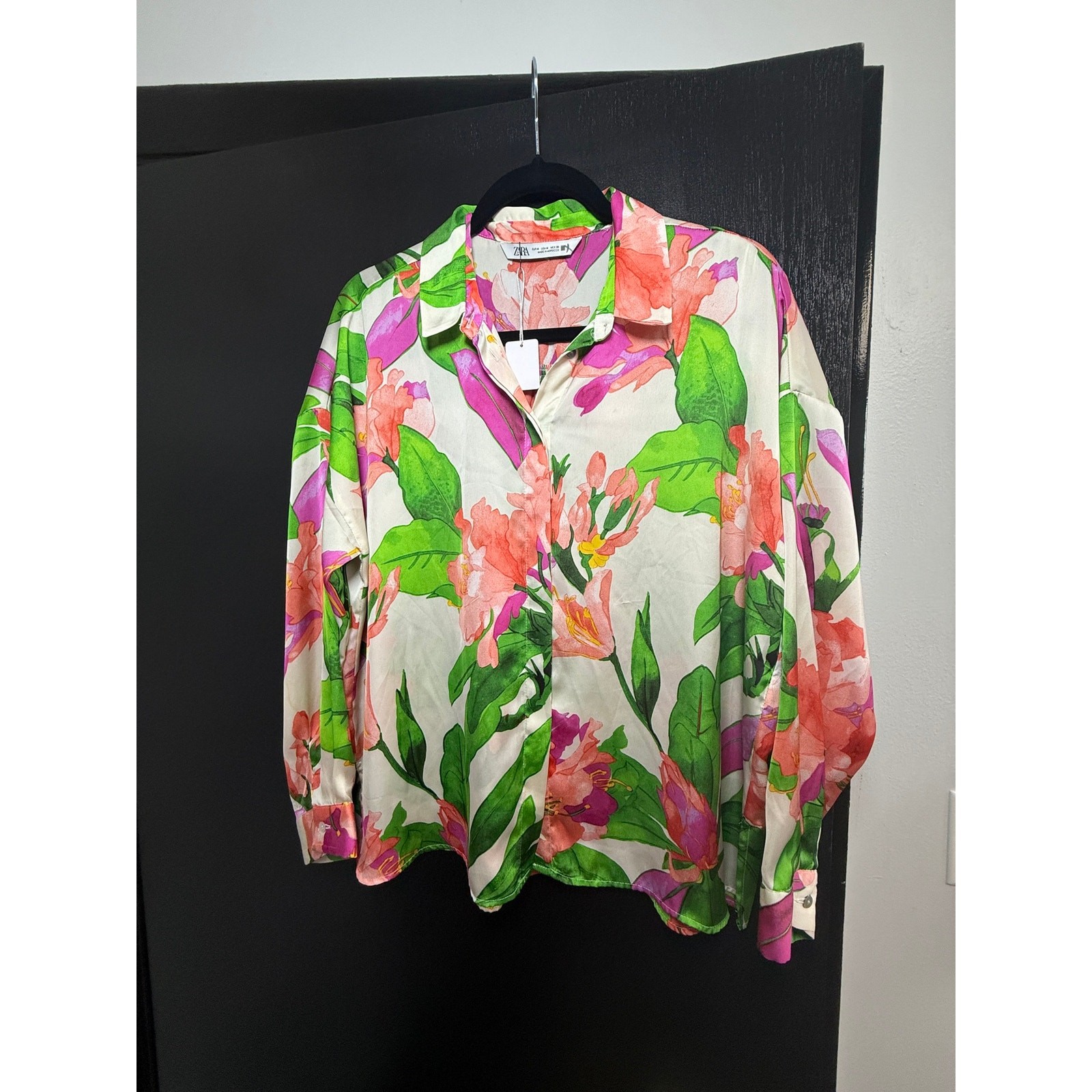 ZARA Floral Button Down Blouse Size M Pink Green Tropical Oversized Shirt