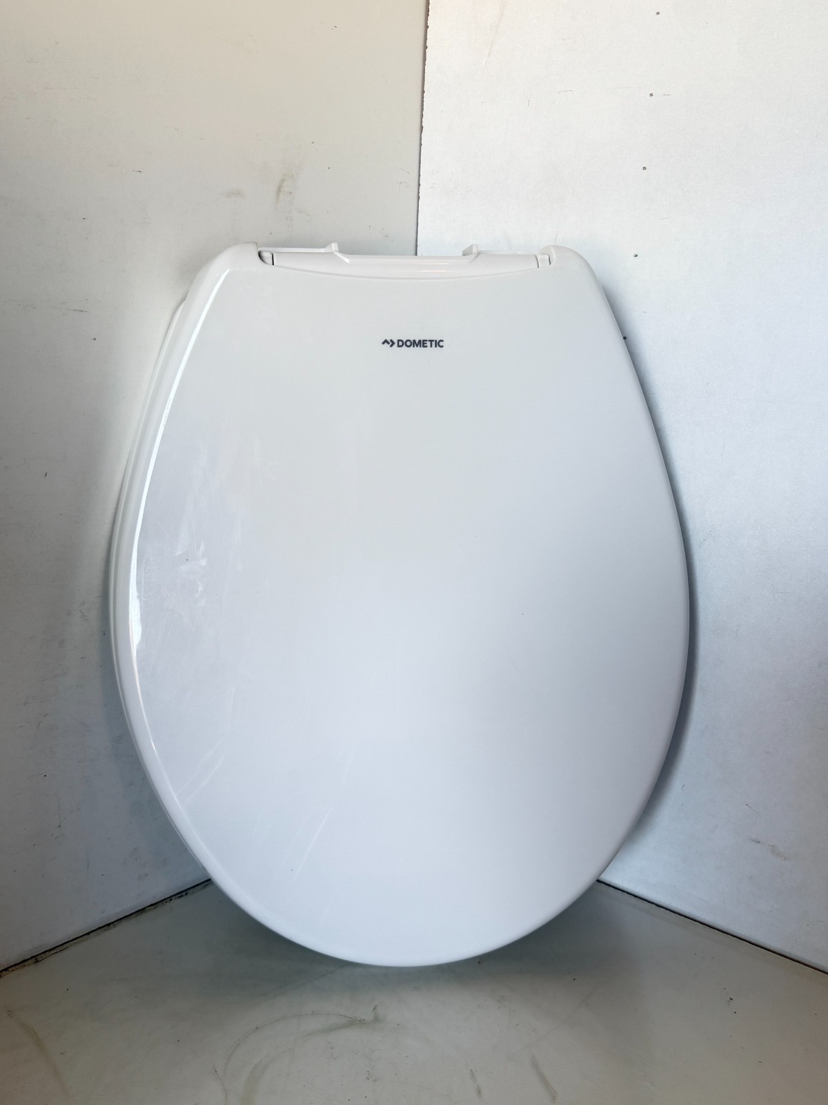 Dometic RV 4471014635 400/410 Replacement Toilet Seat White Camper/RV (rack) Dometic RV 4471014635 400/410 Replacement Toilet Seat White Camper/RV (rack)