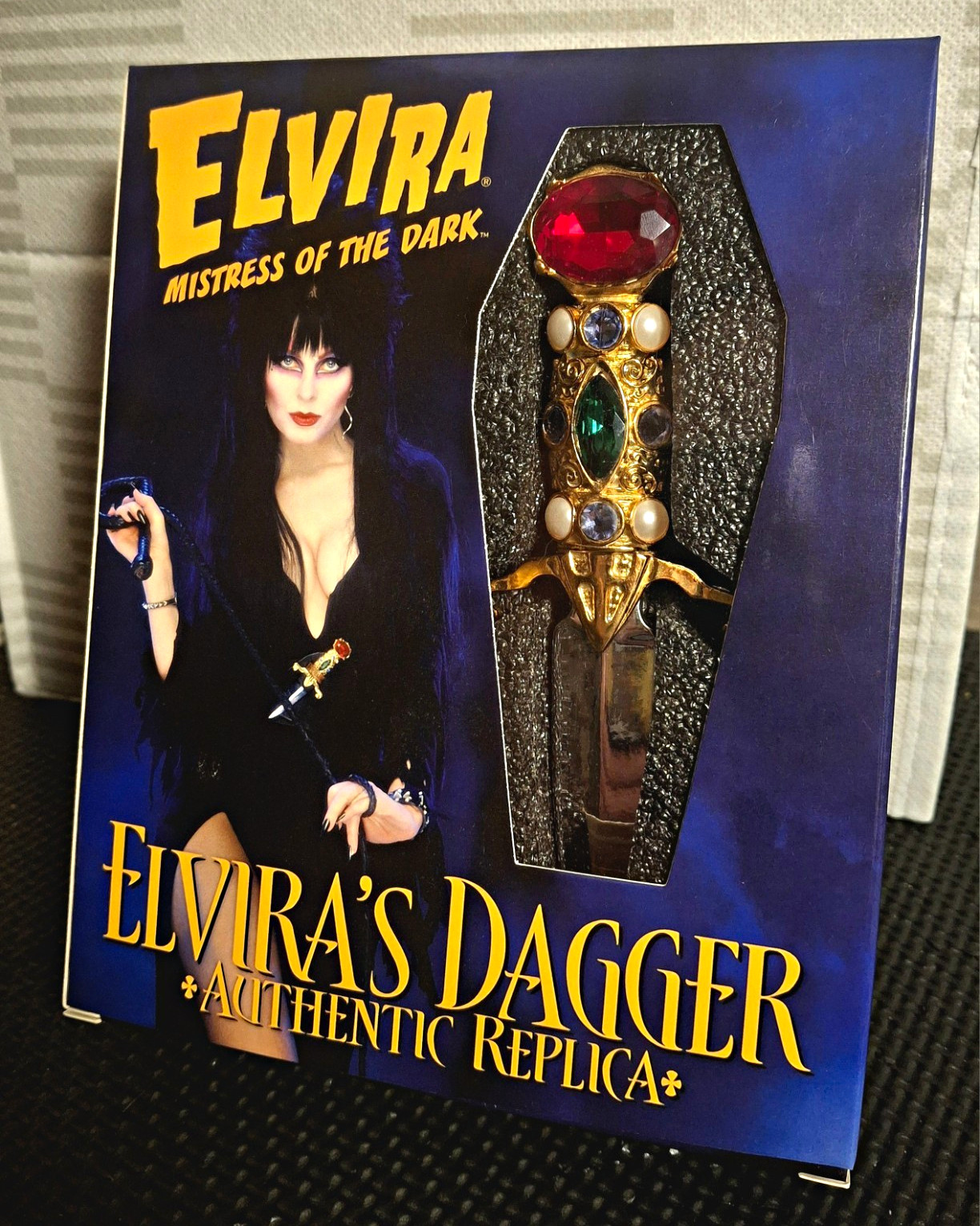 Tweeterhead Elvira Mistress of the Dark Authentic Dagger Reproduction 2015