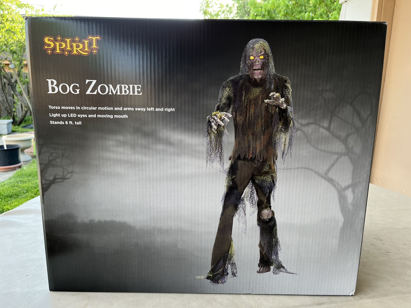 Spirit Halloween 6 Ft Bog Zombie Animatronic