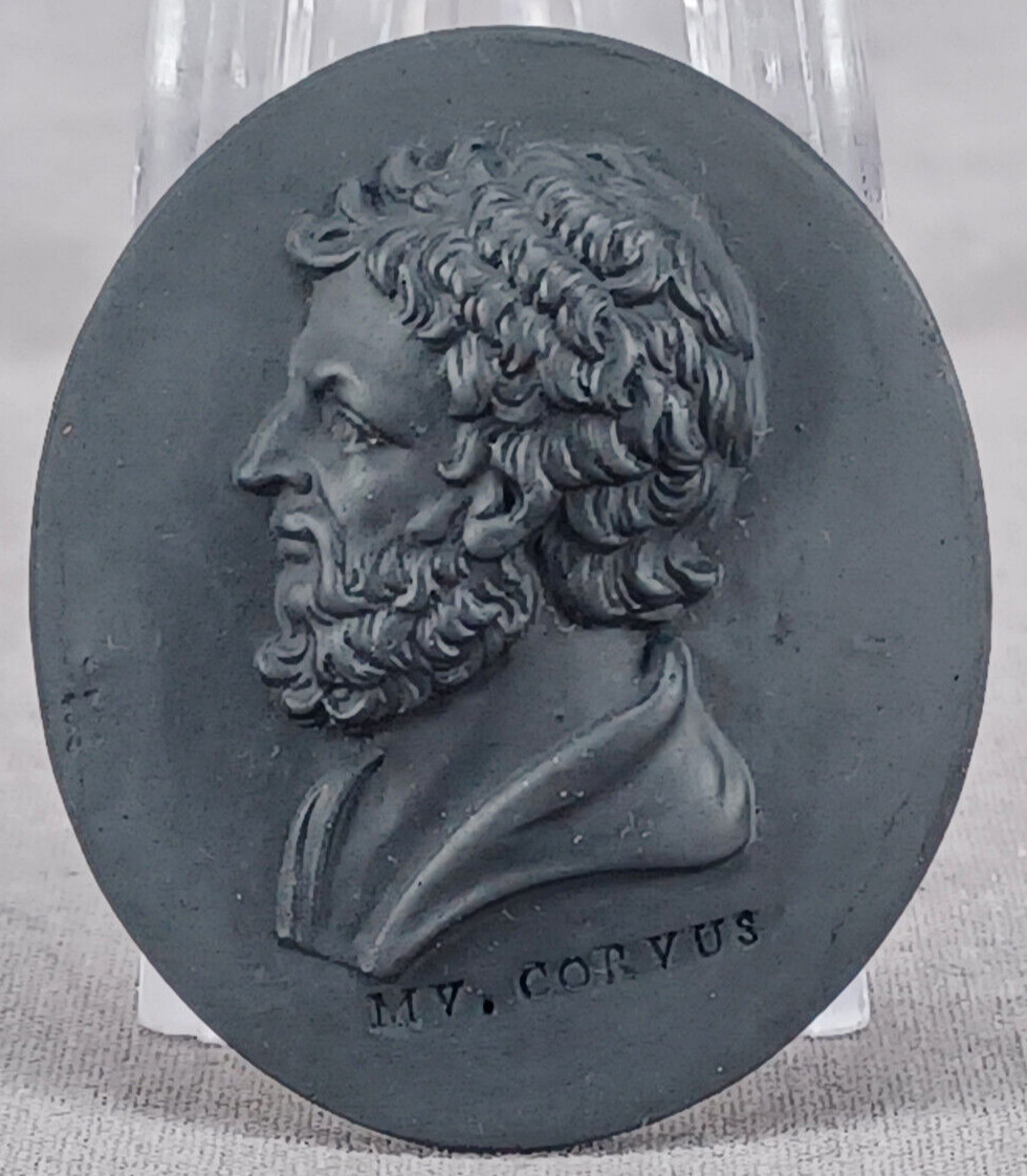 Wedgwood Marcus Valerius Corvus Black Basalt Portrait Medallion Plaque Wedgwood Marcus Valerius Corvus Black Basalt Portrait Medallion Plaque