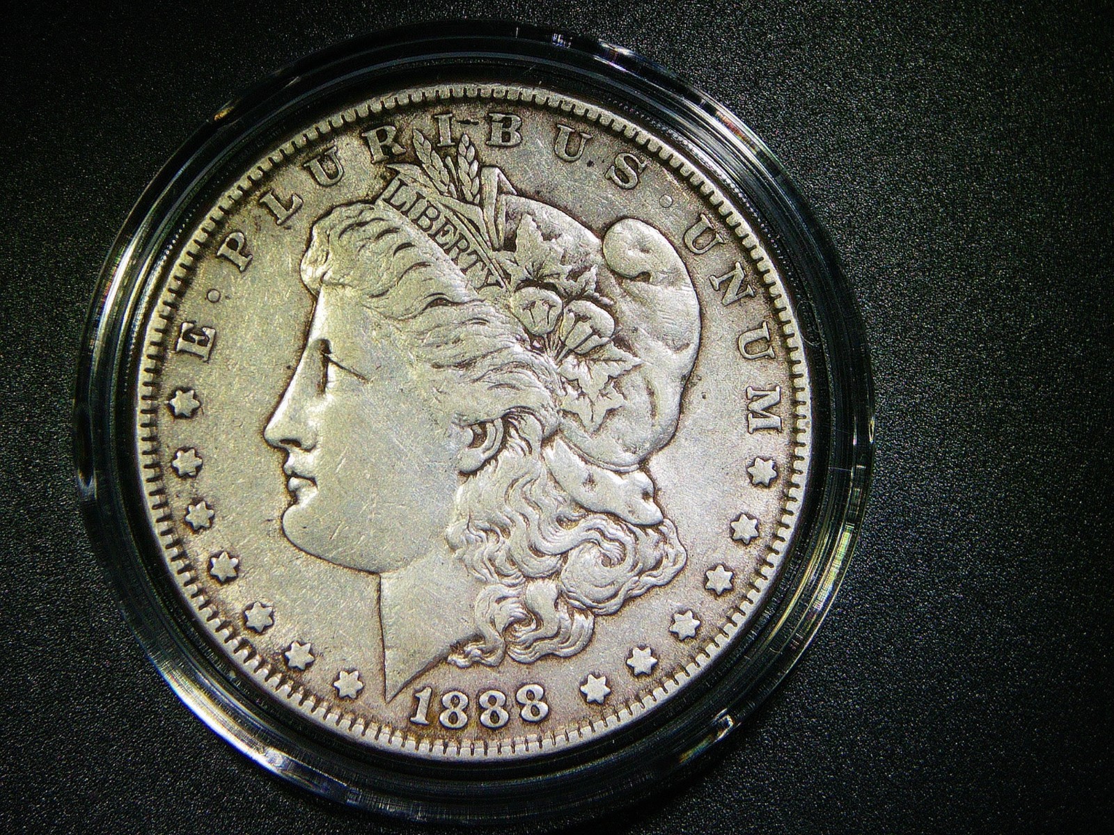 HARD DATE VF/EF 1888 MORGAN SILVER DOLLAR NICE COLLECTORS COIN M-1913 HARD DATE VF/EF 1888 MORGAN SILVER DOLLAR NICE COLLECTORS COIN M-1913