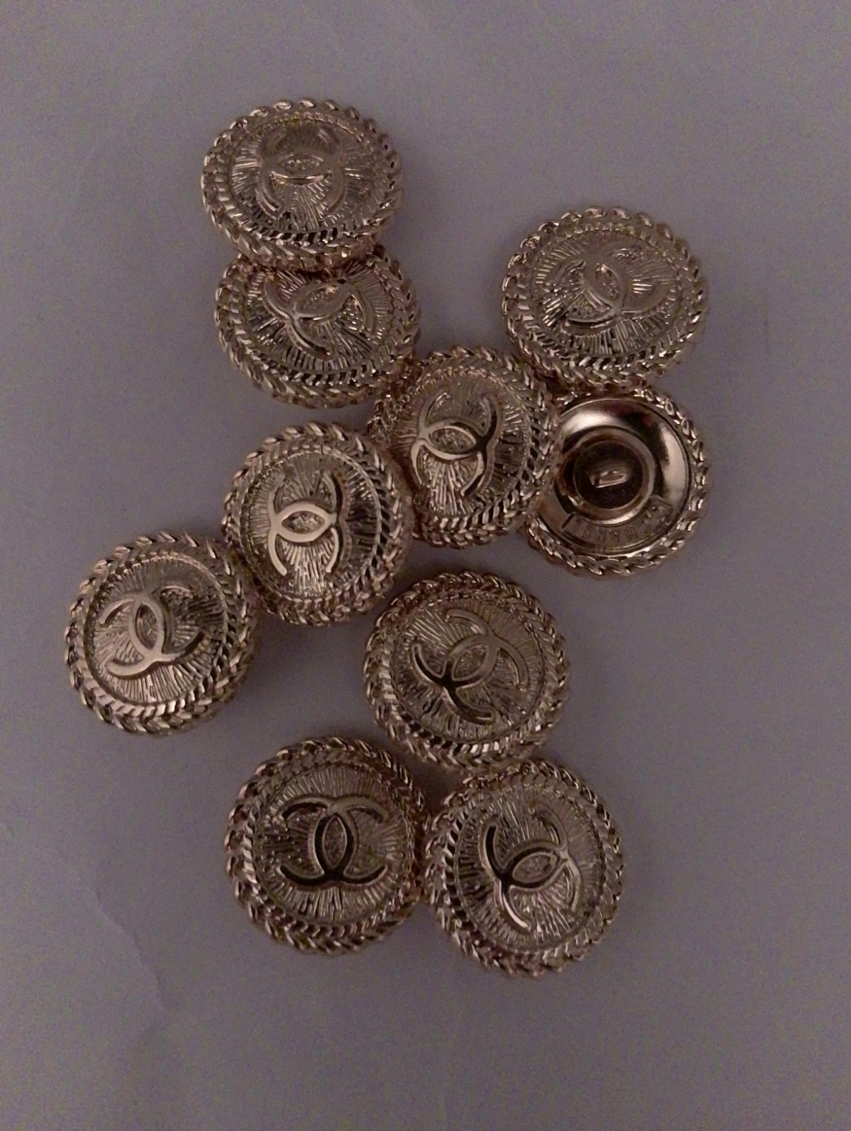 Lot Of ten 20 Mm Designer Cc Vintage Button Gold Tone Chanel 10 BUTTONS Lot Of ten 20 Mm Designer Cc Vintage Button Gold Tone Chanel 10 BUTTONS