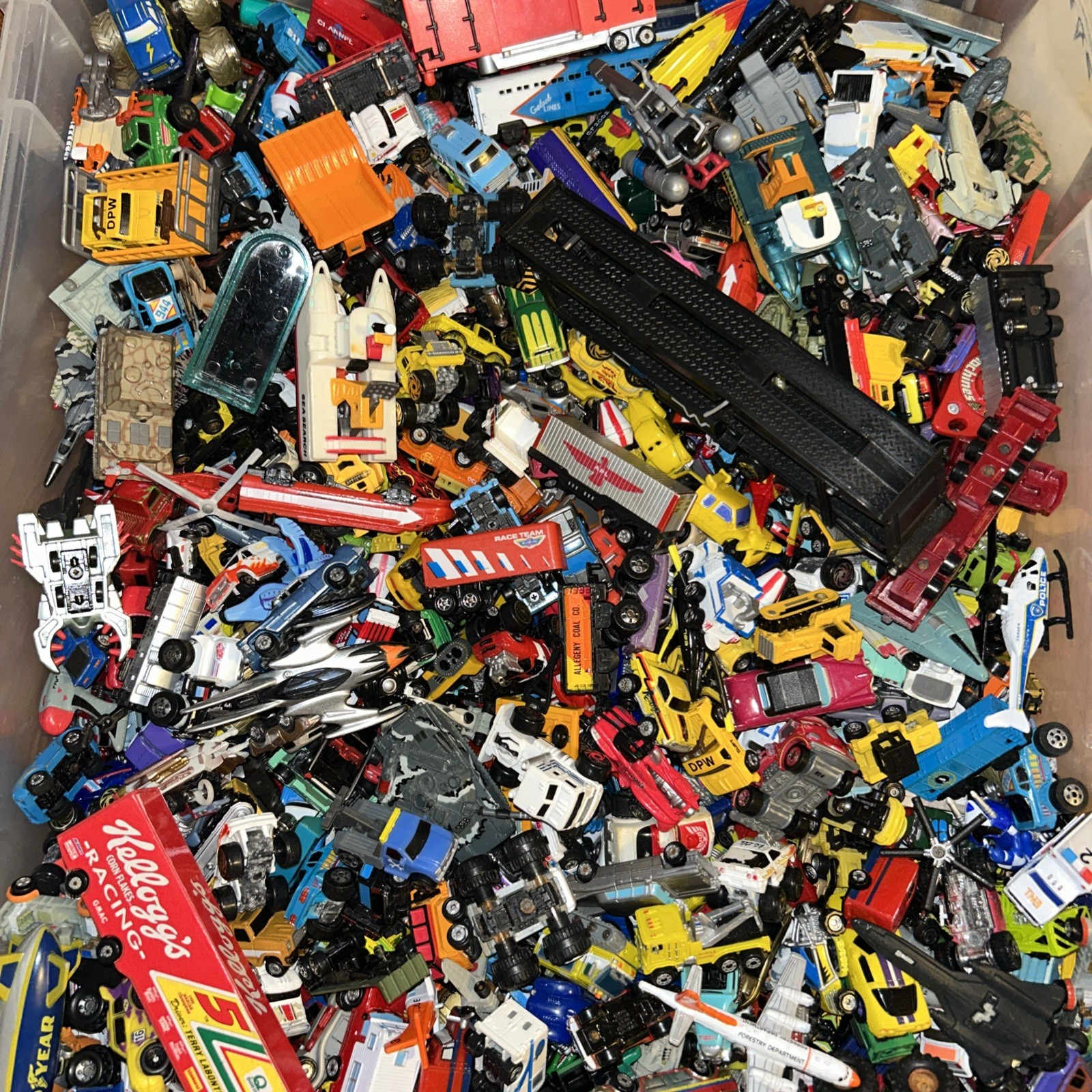 Micro Machines - RANDOM LOT OF 10 VEHICLES - Each Lot Will Receive 10 Vehicles
