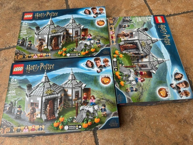 LEGO 75947 Harry Potter Hagrid's Hut Buckbeak New sealed box (cosmetic damage) LEGO 75947 Harry Potter Hagrid's Hut Buckbeak New sealed box (cosmetic damage)