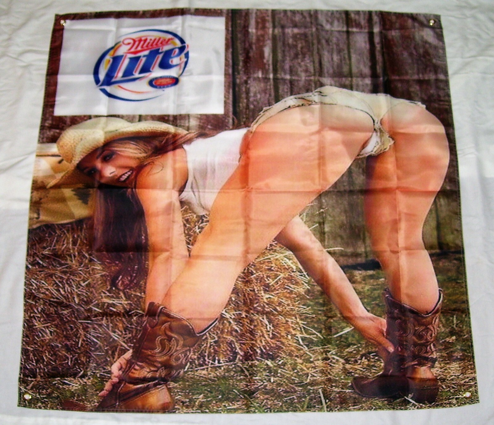 MILLER LITE 3'X5' FLAG BANNER MILLER HIGH LIFE MAN CAVE GARAGE DORM BAR SHOP MILLER LITE 3'X5' FLAG BANNER MILLER HIGH LIFE MAN CAVE GARAGE DORM BAR SHOP