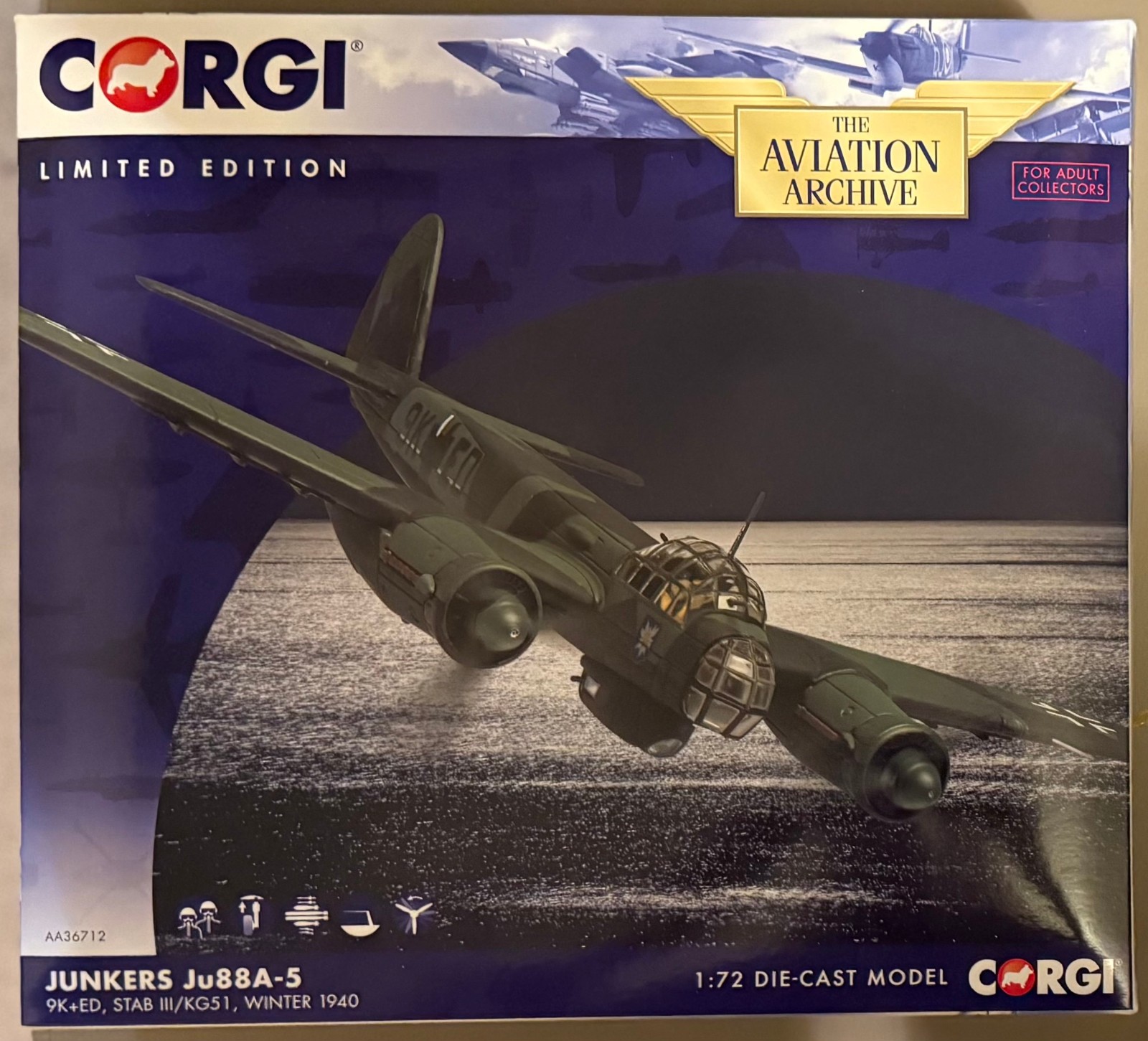 Corgi 1/72 AA36712 Junkers Ju 88A-5 ILuftwaffe II./KG 51, 9K+ED, Winter 1940