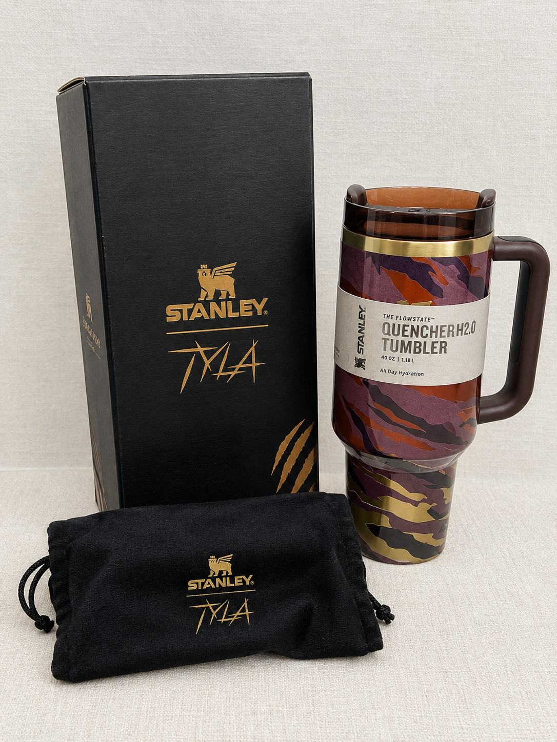 New Stanley x Tyla Tyger 40oz Quencher H2.0 Flow state Tumbler  Limited Edition