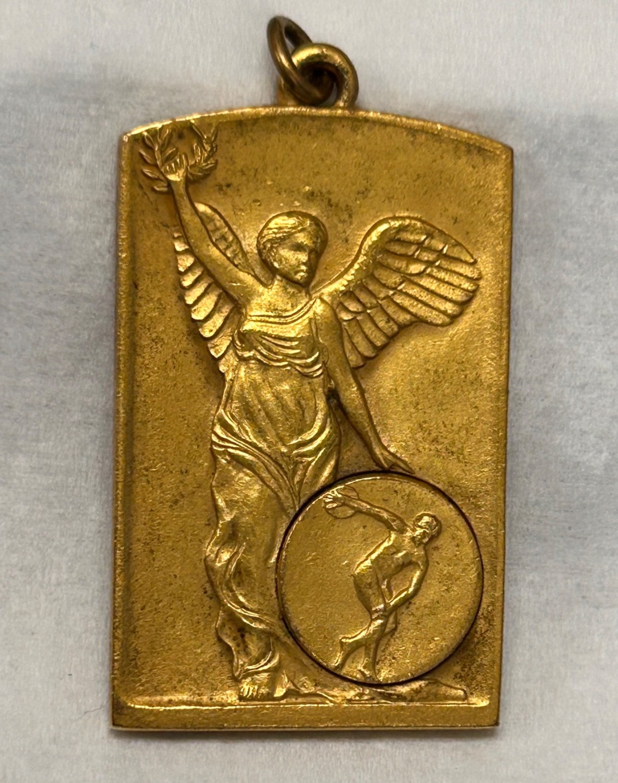 vtg 1948 balfour mid south 1st place medal pendant gold tone 