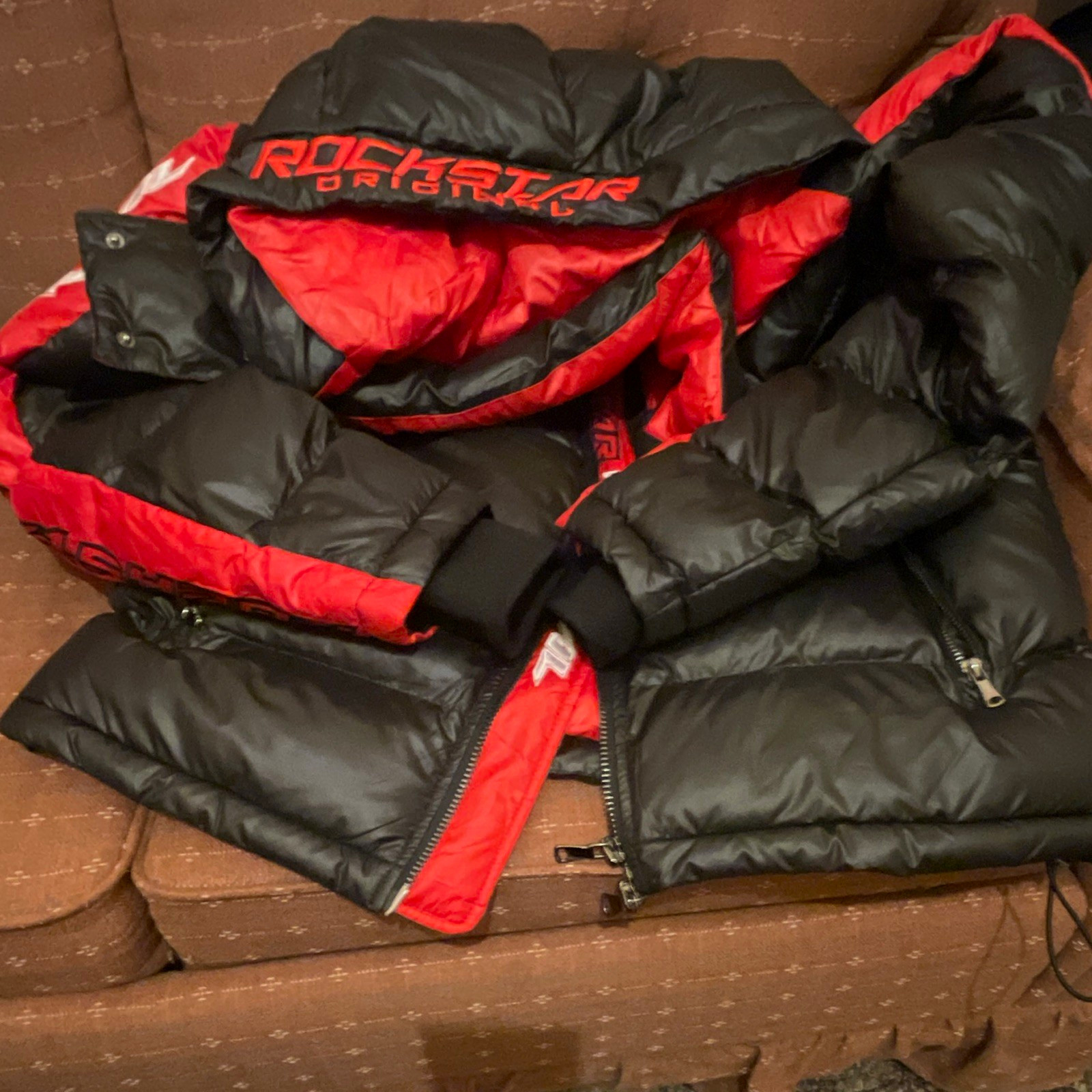 Rockstar Original Men\'s Black/Red Puffer Jacket Full Zip Insulated Size L Rockstar Original Men\'s Black/Red Puffer Jacket Full Zip Insulated Size L