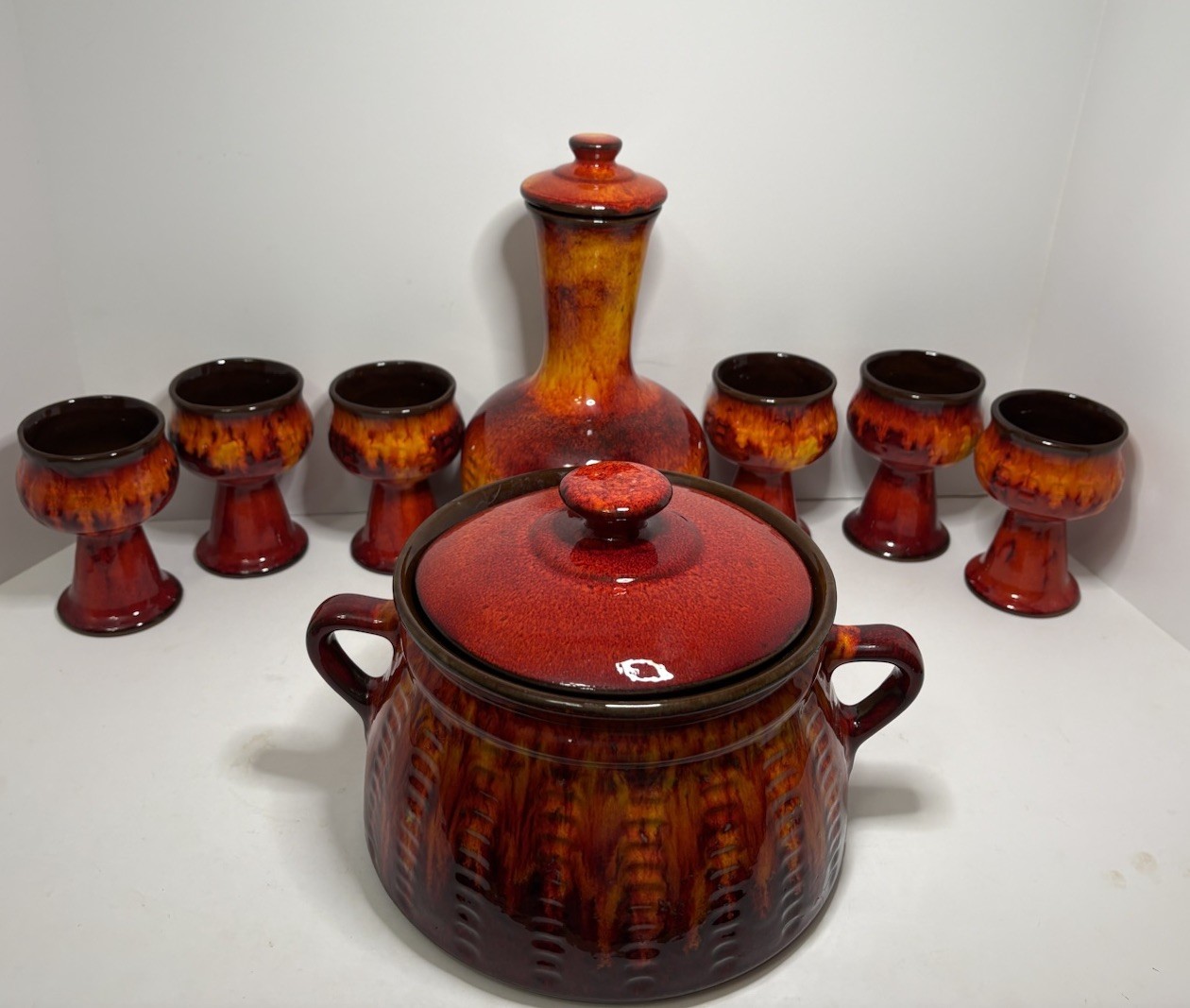 Vintage Evangeline Pottery Red Flame MCM Decanter 6 Goblets Serving Pot Canada