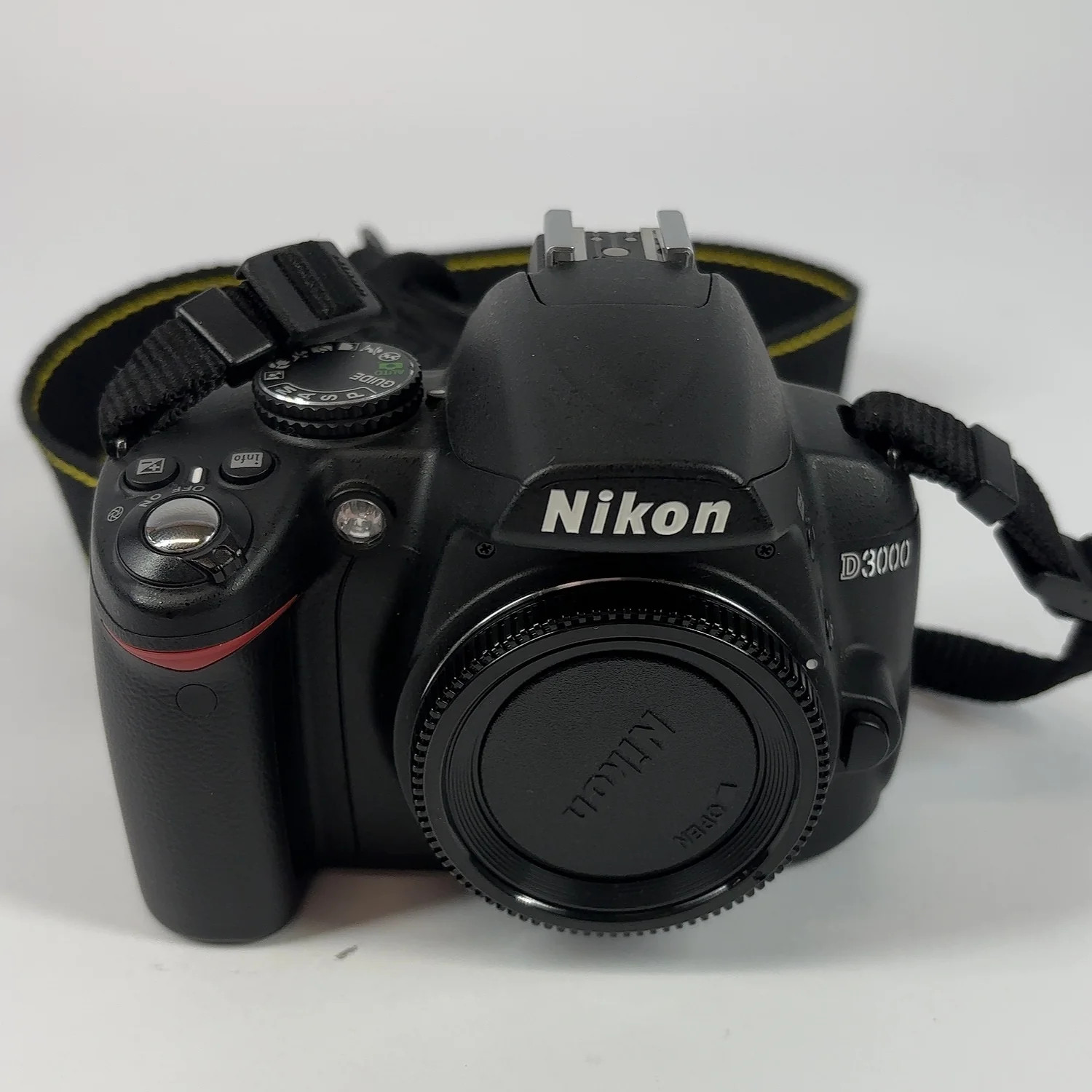 Nikon D3000 10.2MP Digital SLR DSLR Camera