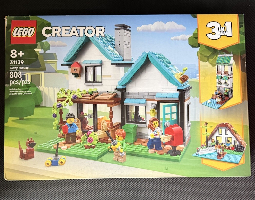 Retired LEGO Creator 3-in-1 Cozy House 31139 Complete Set 808 Pieces See Details