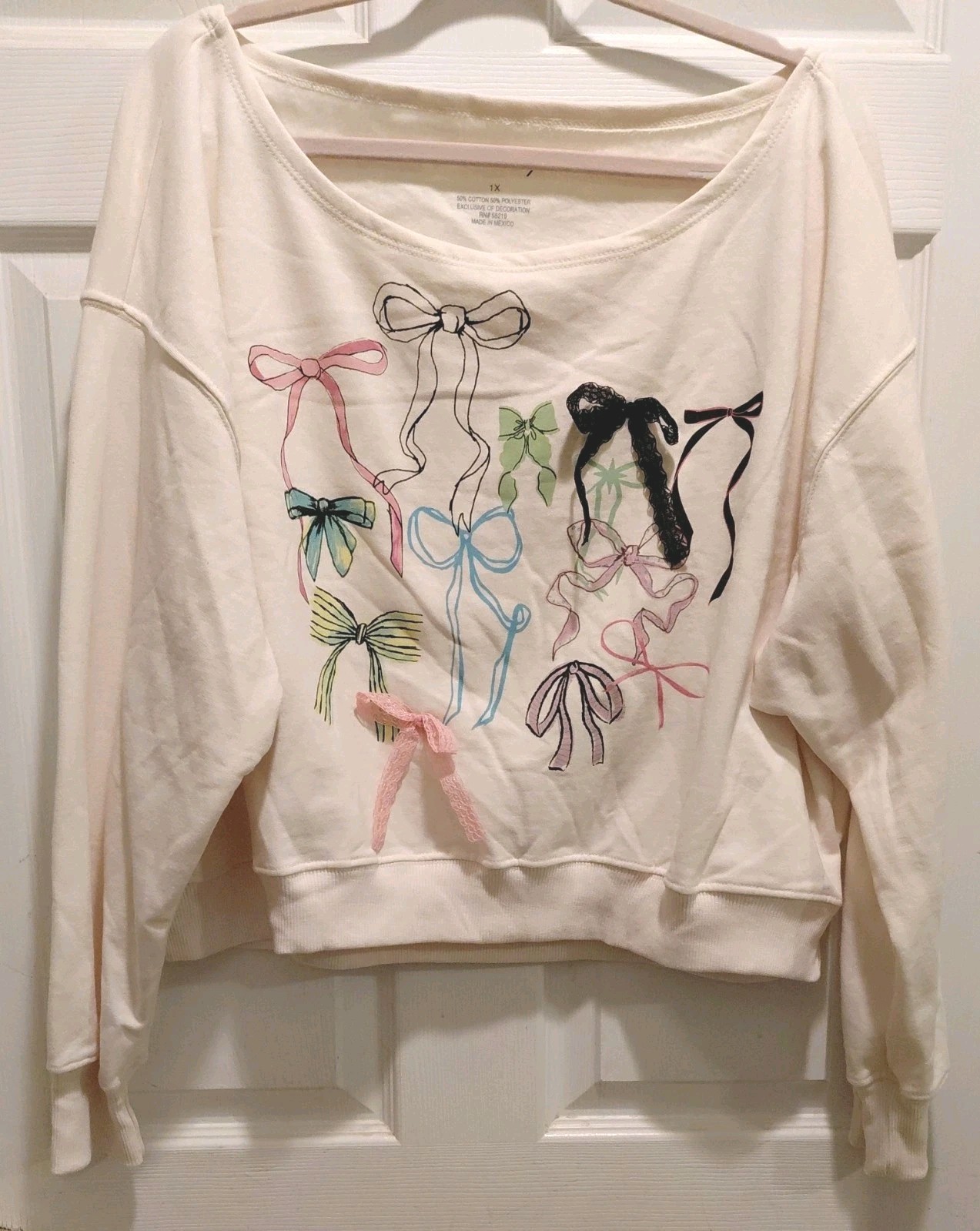 Modern Lux Womens Fleece Pullover Sweatshirt Bow Graphic Print 1X Ivory Boat Modern Lux Womens Fleece Pullover Sweatshirt Bow Graphic Print 1X Ivory Boat