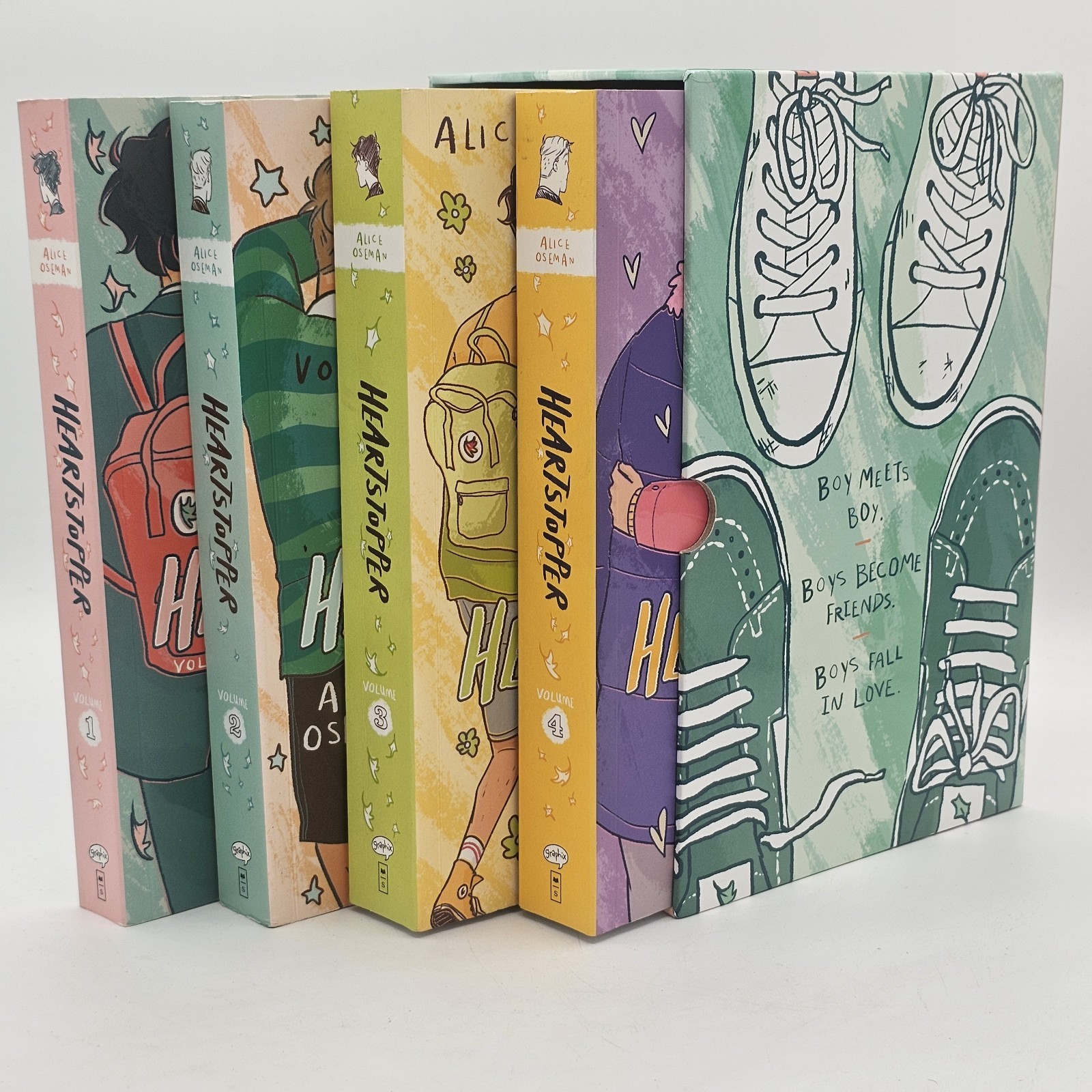 Heartstopper Box Set Vol 1-4 Alice Oseman Graphix Scholastic PB Slipcase Heartstopper Box Set Vol 1-4 Alice Oseman Graphix Scholastic PB Slipcase
