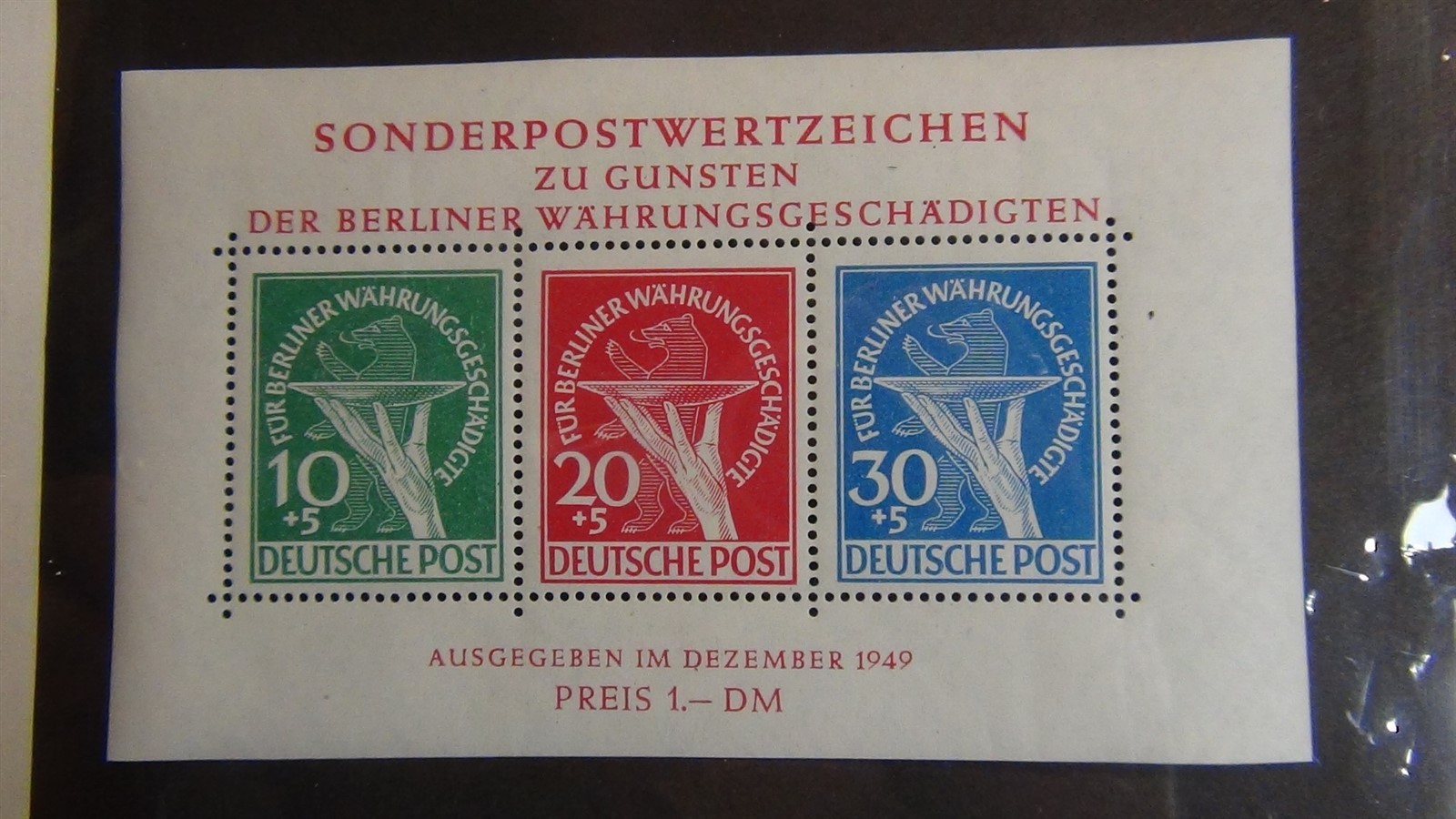 Stampsweis Germany Berlin MNH souv sheet 9NB3