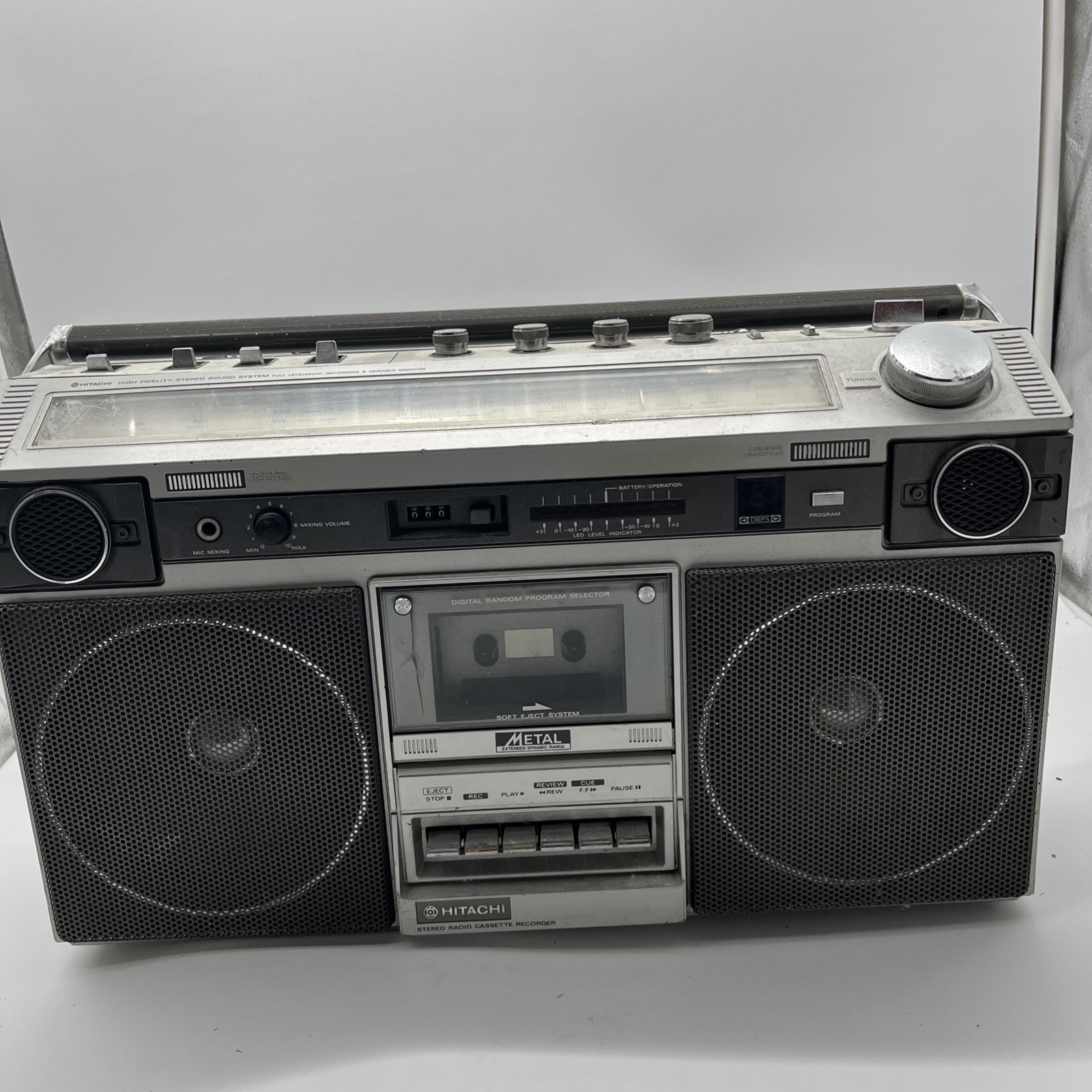 Vintage Hitachi TRK-8270 H  Boombox tested ￼”Partially working” PARTS OR REPAIR 