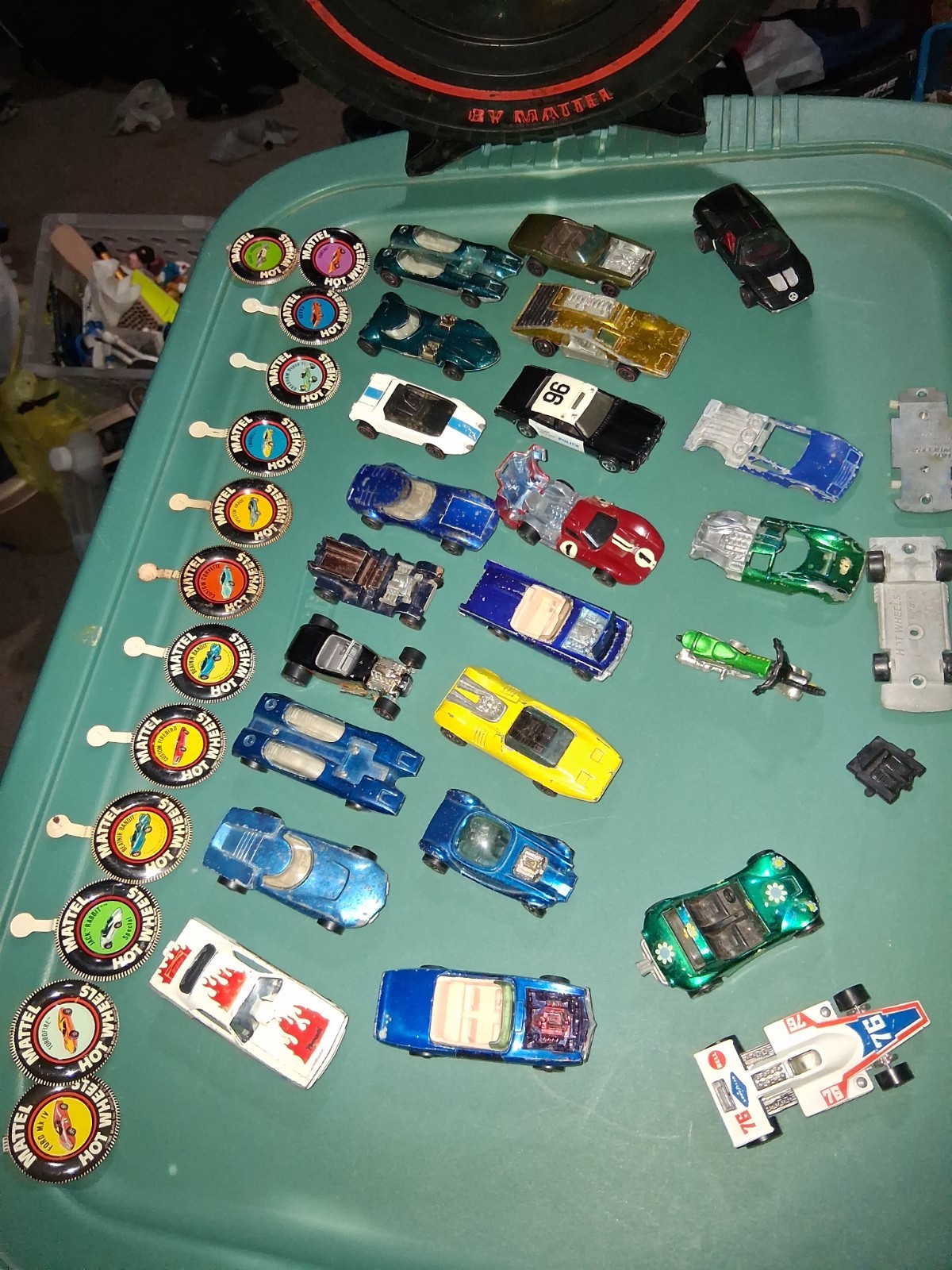 Vintage Original Hot Wheels Redlines Lot w/ 20+ cars 2 cases 13 buttons Vintage Original Hot Wheels Redlines Lot w/ 20+ cars 2 cases 13 buttons