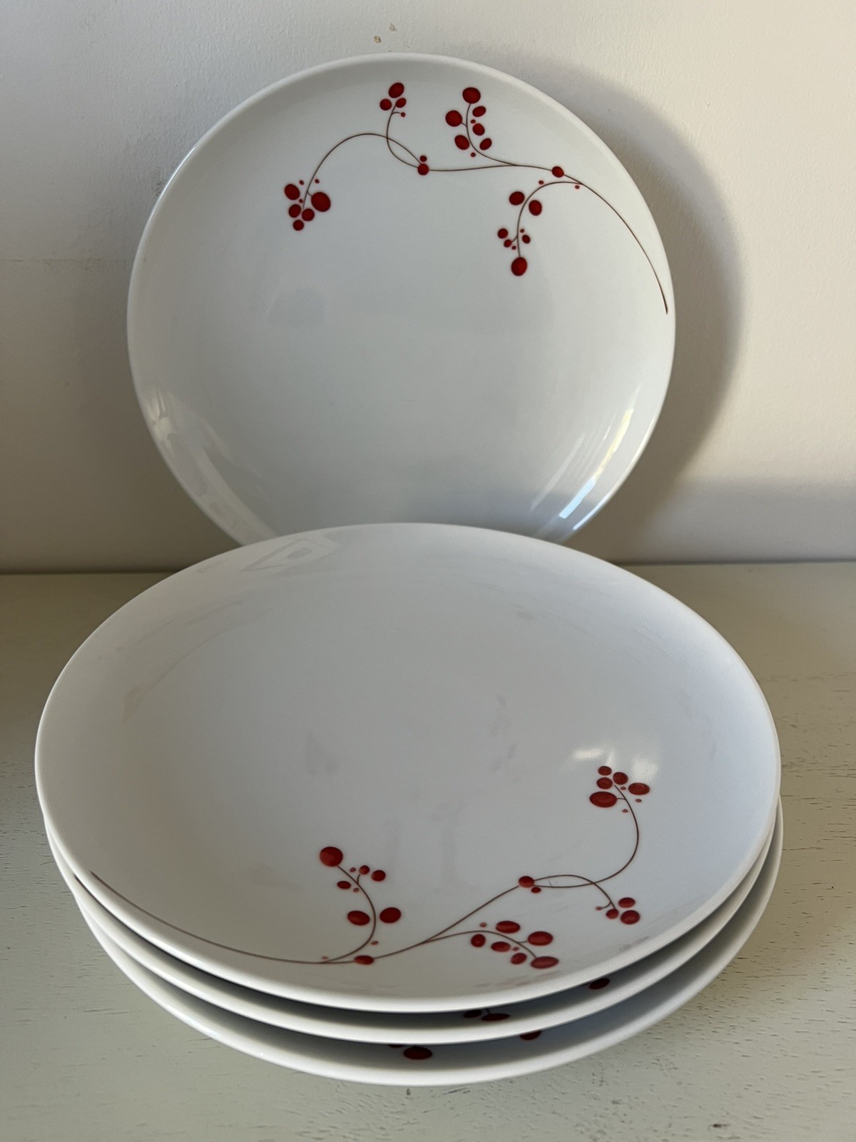 Lot of 4 Mikasa Gourmet Basics Red Berries Salad Plates 8