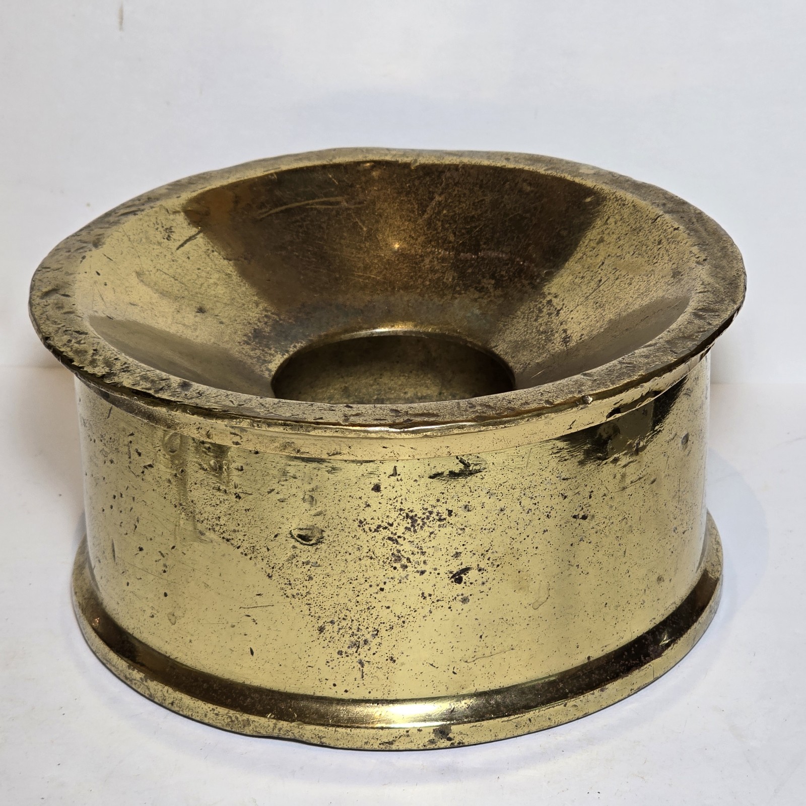 Antique American 19th.century 71/2 Pound  Cast Brass Cuspidor Or Spitoon