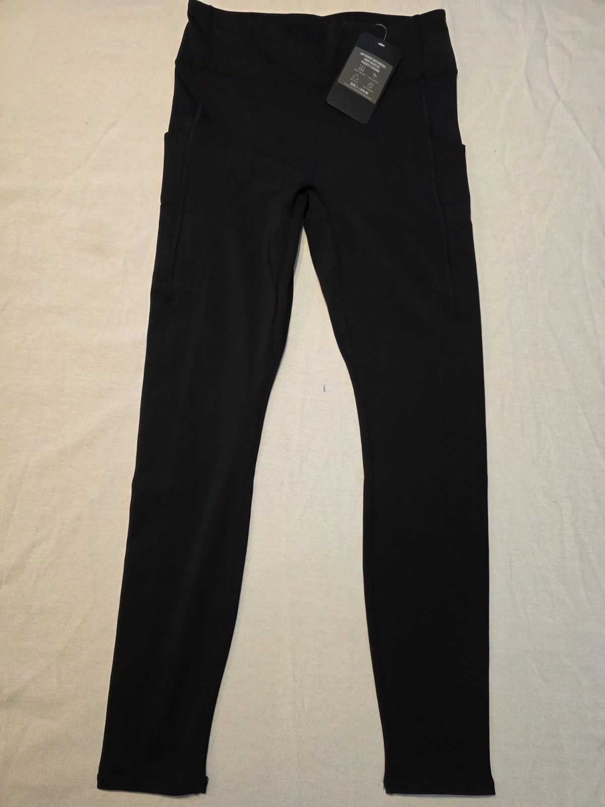 FABLETICS Anywhere Motion 365+ High-Waisted Pocket Leggings, L, NWT FABLETICS Anywhere Motion 365+ High-Waisted Pocket Leggings, L, NWT