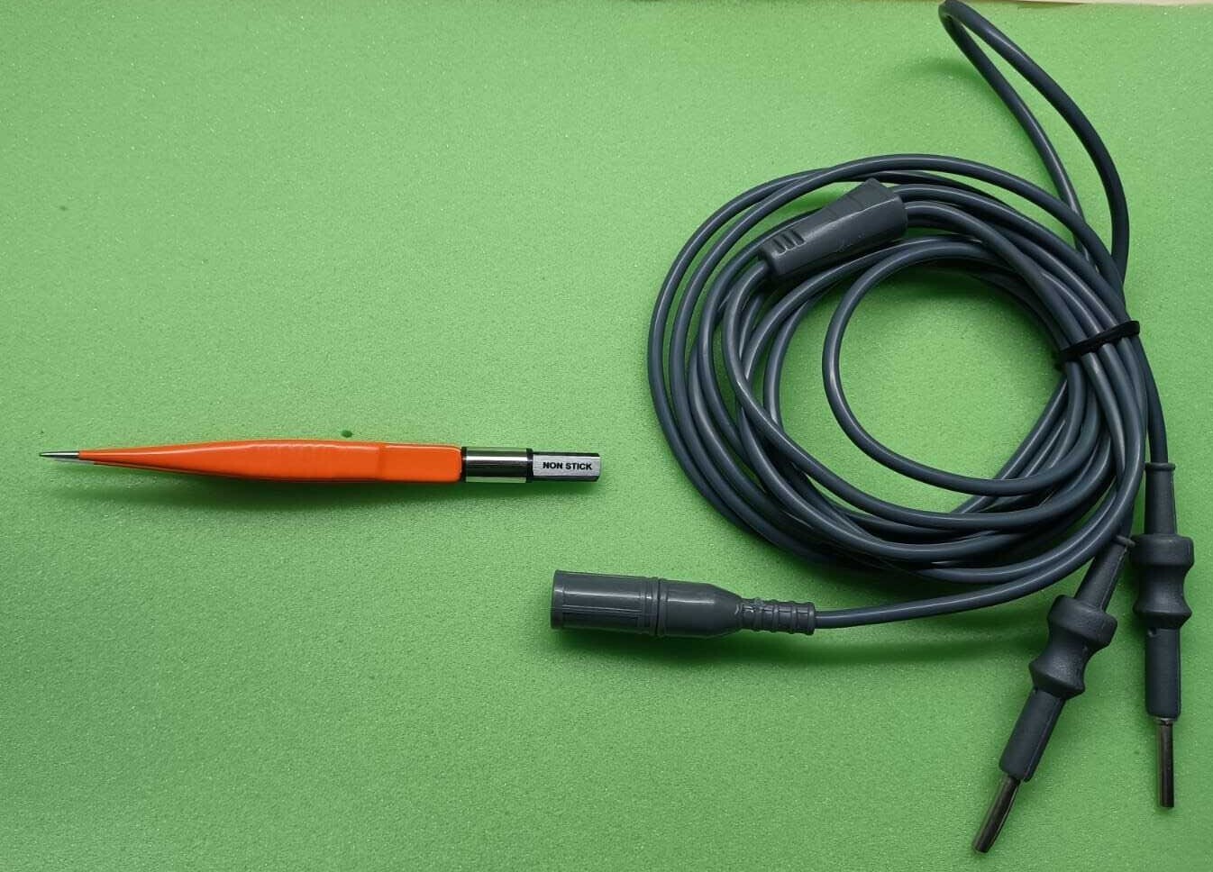 Laparoscopic Nonstick Bipolar Forceps Tip-1mm/9.5cm High Quality Reusable 