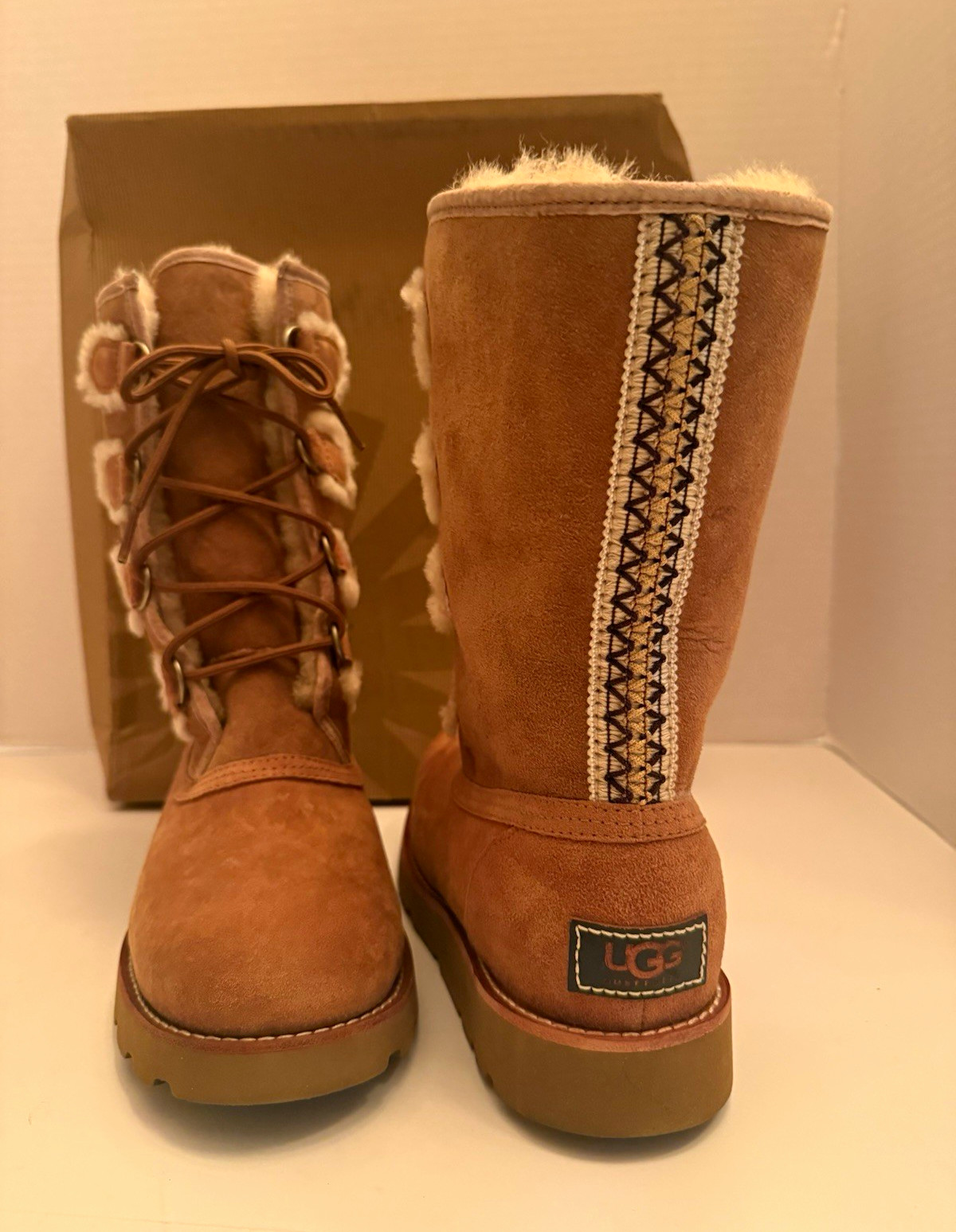 UGG Australia W Rommy 3219 Brown Suede Shearling Lined Lace-Up Mid-Calf US 8 UGG Australia W Rommy 3219 Brown Suede Shearling Lined Lace-Up Mid-Calf US 8
