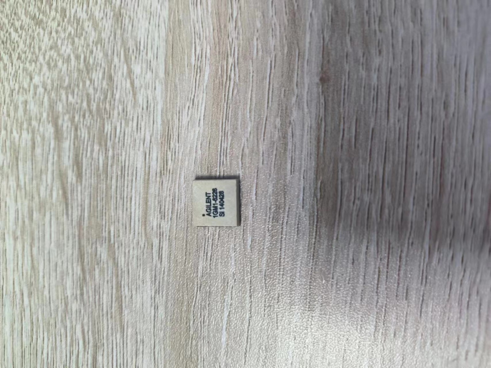 //ONLY 1PC AGILENT 1GM1-6226 chip 1GM16226/b