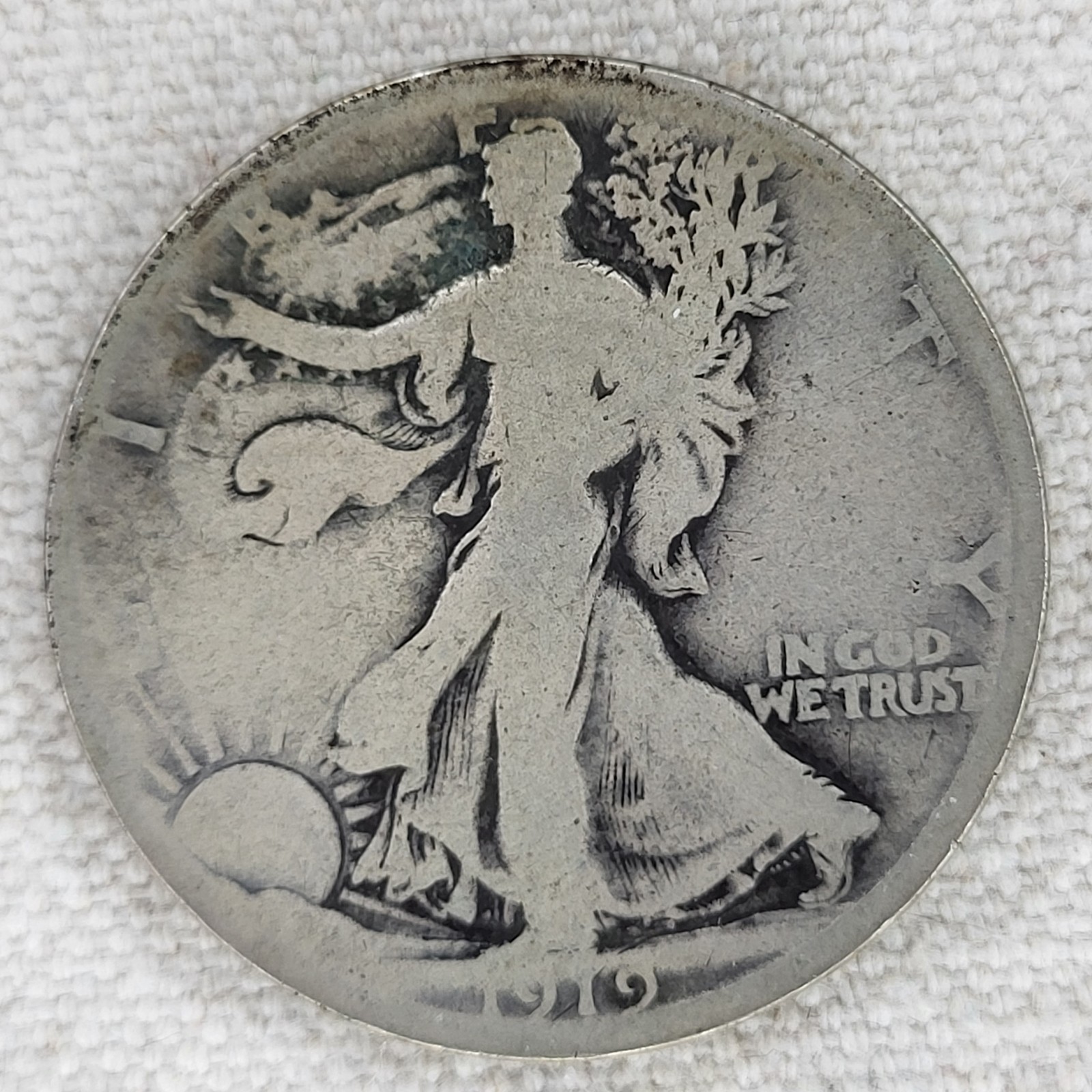 1919-D Walking Liberty Half Dollar US Mint 50C Silver Coin Denver 1919-D Walking Liberty Half Dollar US Mint 50C Silver Coin Denver