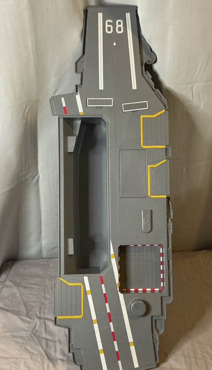 Vintage 1998 Redbox Electronic Aircraft Carrier Plastic Toy 30.5” Long -Read Des Vintage 1998 Redbox Electronic Aircraft Carrier Plastic Toy 30.5” Long -Read Des