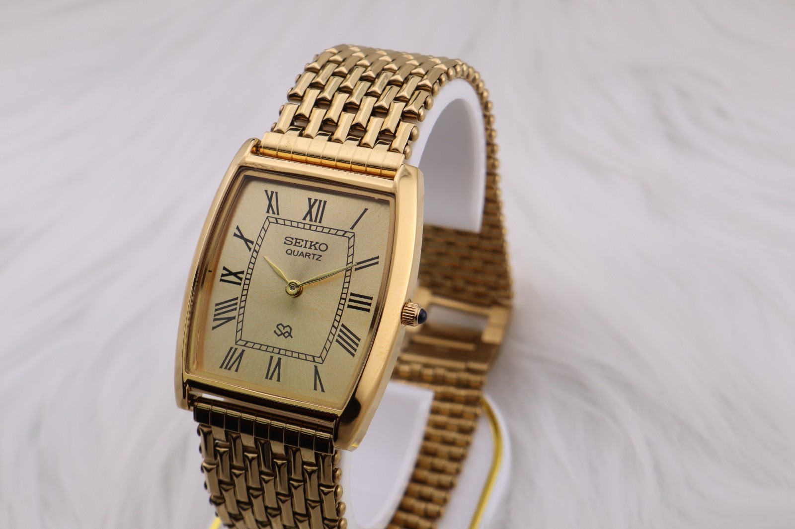 Vintage Seiko Slim Japan Quartz Men’s Wristwatch Limited Edition 