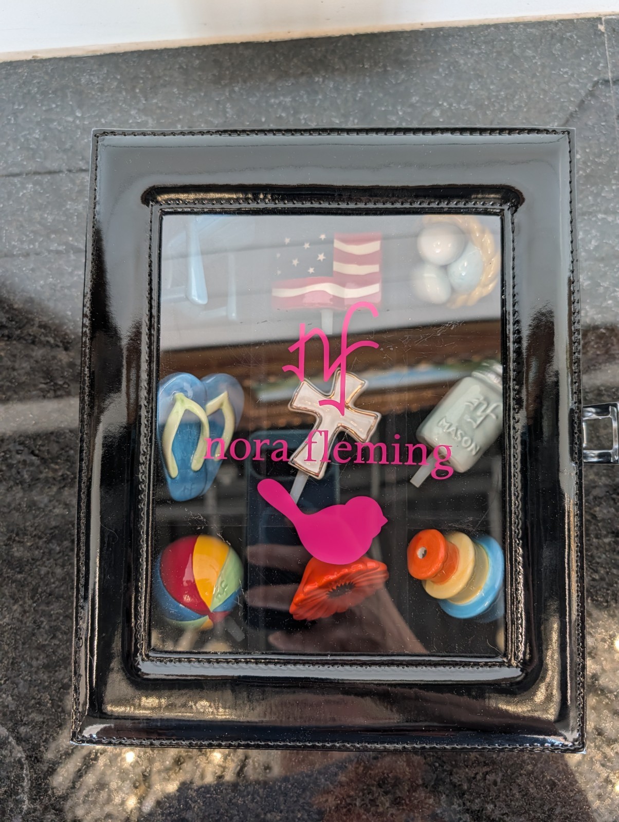Nora Fleming 9-Slot Black Vinyl Mini Storage Case Pink Bird RETIRED With 9 Mini Nora Fleming 9-Slot Black Vinyl Mini Storage Case Pink Bird RETIRED With 9 Mini