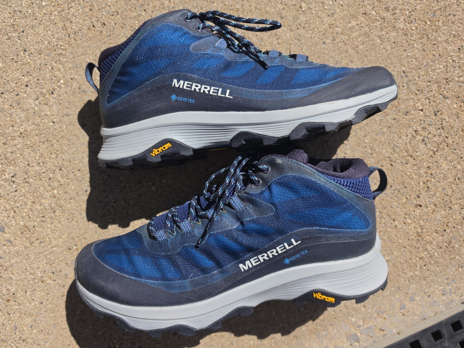 New Merrell Moab Speed Mid GTX hiking boots SIZE 13 MENS New Merrell Moab Speed Mid GTX hiking boots SIZE 13 MENS