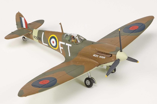 Corgi 1/72 Spitfire Mk II Aces High Fantasy Aircraft Iron Maiden Corgi 1/72 Spitfire Mk II Aces High Fantasy Aircraft Iron Maiden