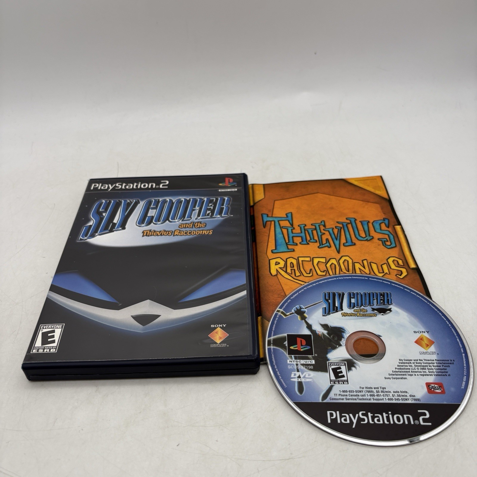 Sly Cooper And The Thievius Raccoonus PS2 PlayStation 2 BL Complete CIB Tested