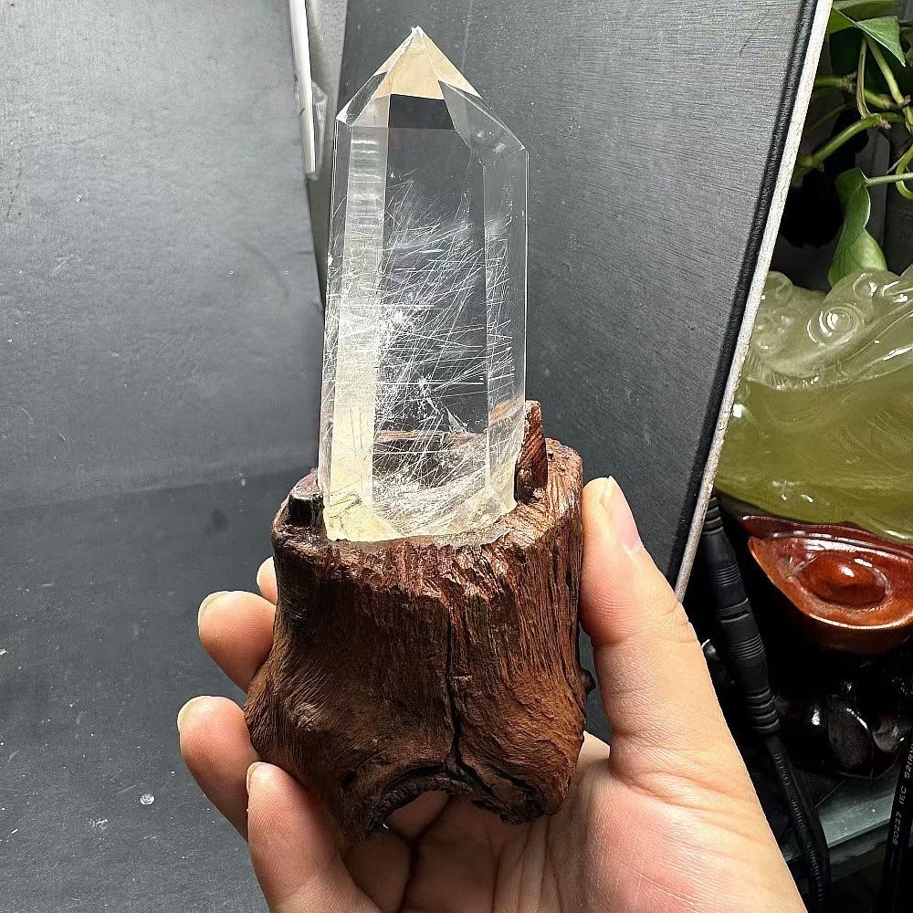 220g TOP Natural Rutilated Quartz Obelisk Energy Crystal Tower Point Decor+Stand 220g TOP Natural Rutilated Quartz Obelisk Energy Crystal Tower Point Decor+Stand