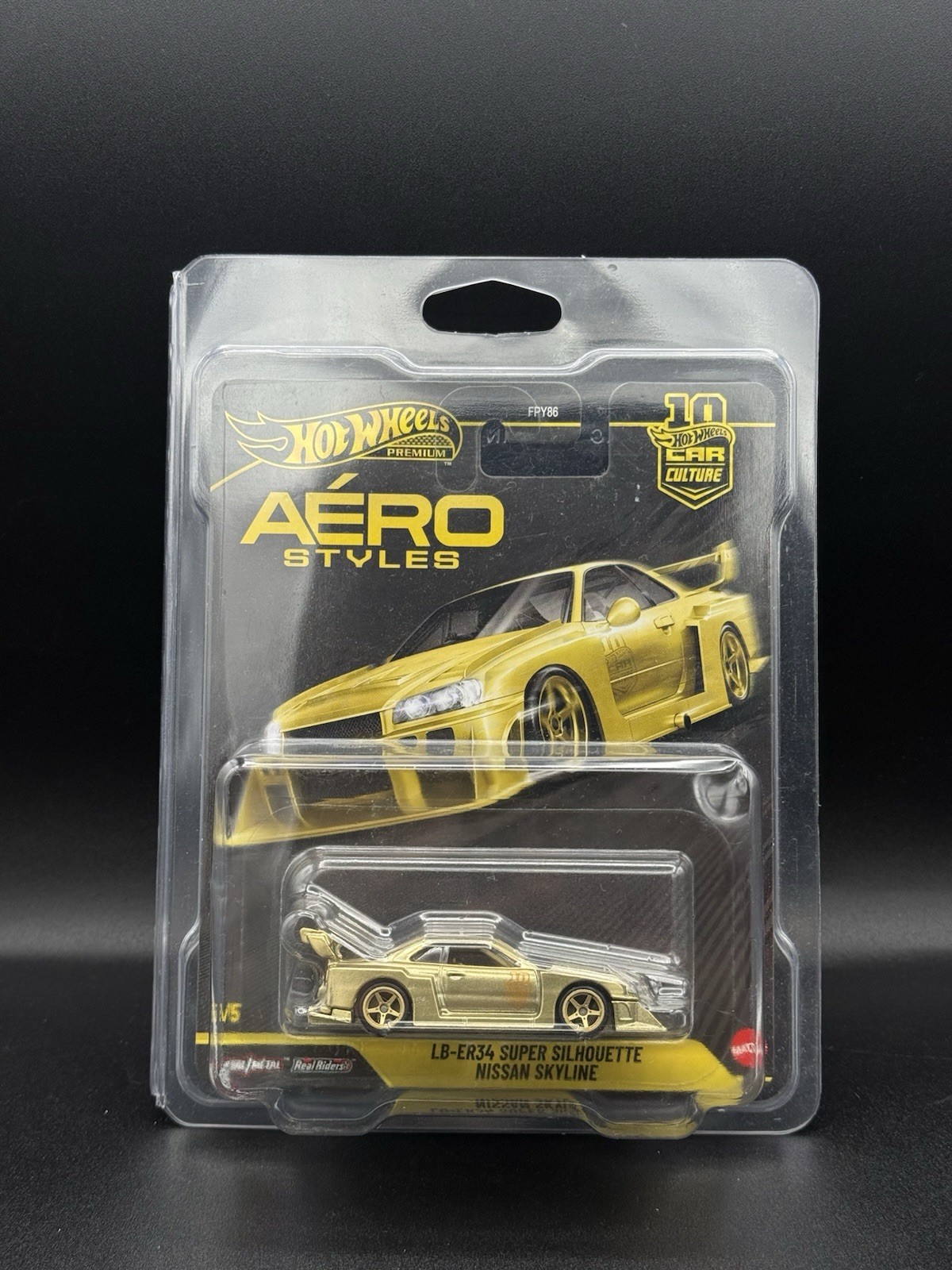 Hot Wheels 2026 Aéro Styles Skyline R34 LBWK Gold Chase W/Protecto (Authentic)
