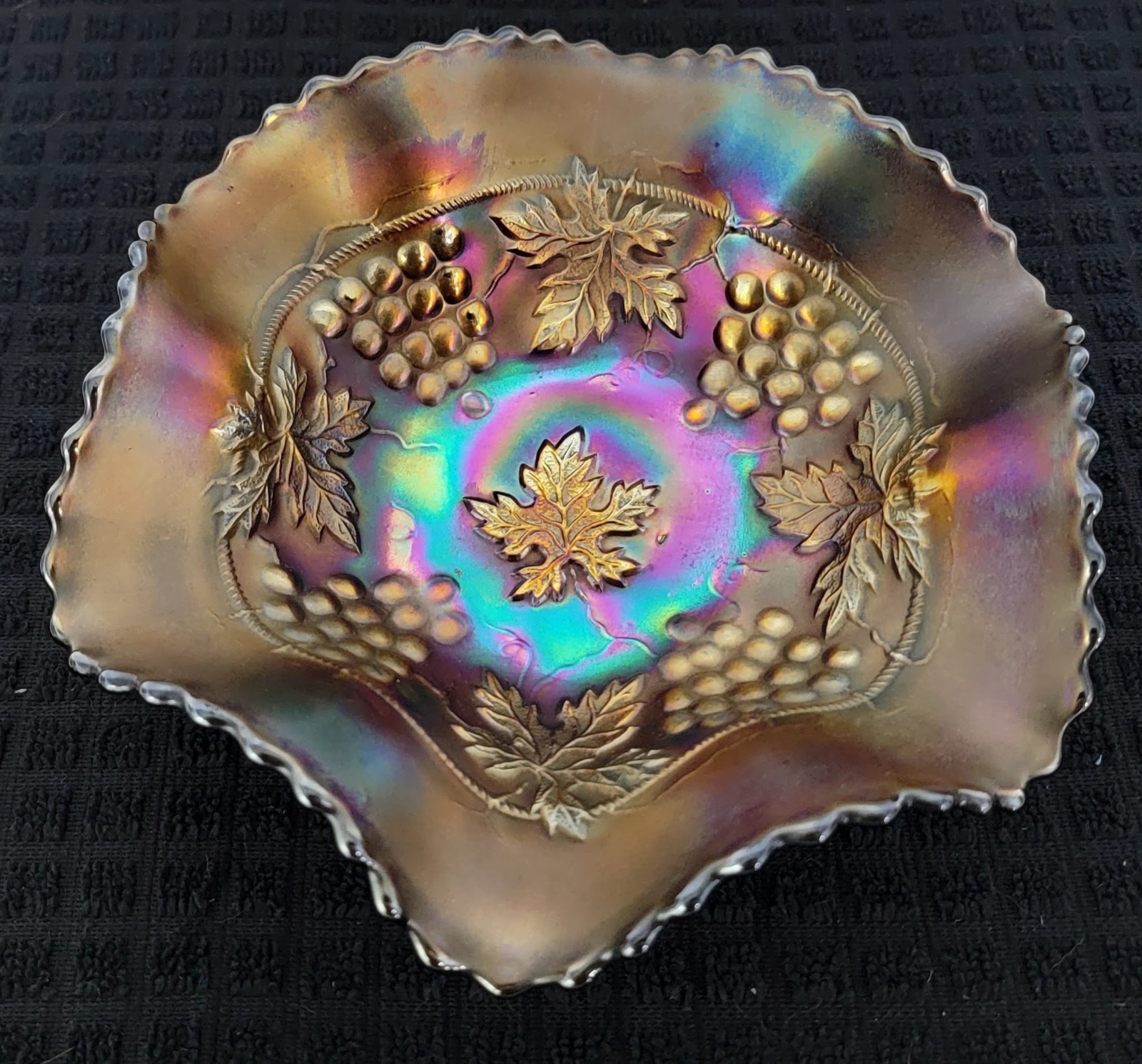 Antique Northwood Grape & Cable Amethyst Carnival Glass Bowl Signed N Antique Northwood Grape & Cable Amethyst Carnival Glass Bowl Signed N