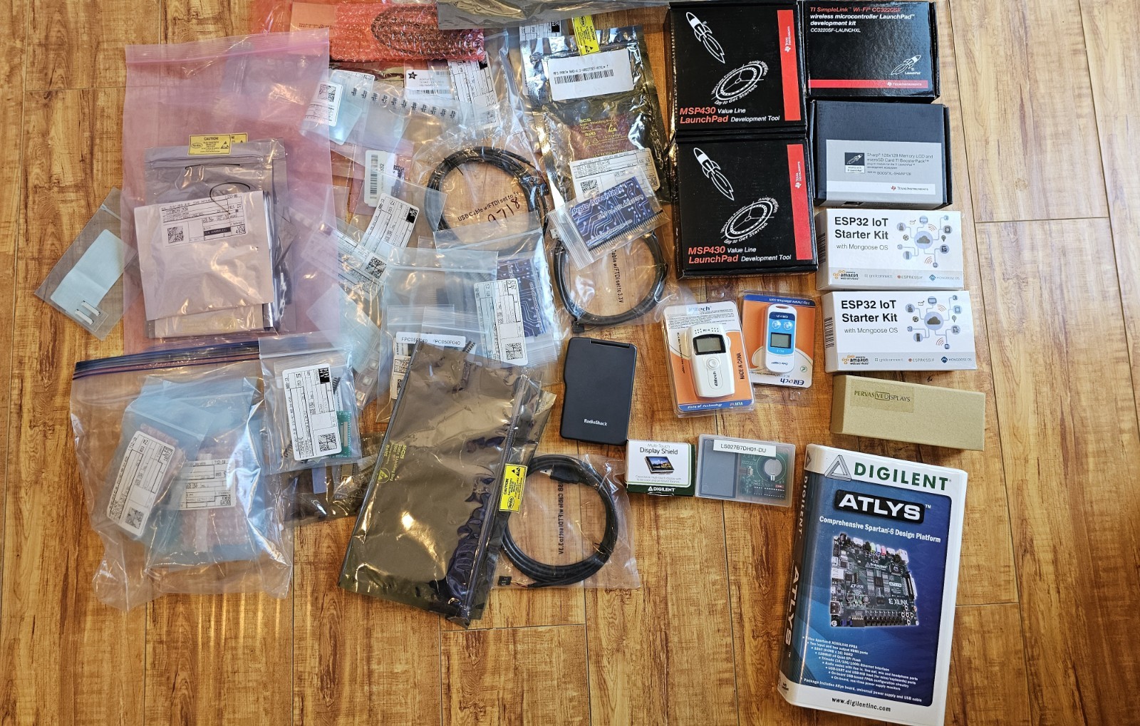 huge electronics dev kit lot fpga boards, smcs, lcd digilent atlys ESP32 iot NIB