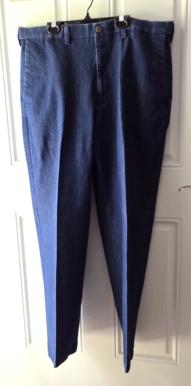 Men\'s Haggar Work to Weekend Jeans, 38 x 32, Flat Front, Expandable Waist